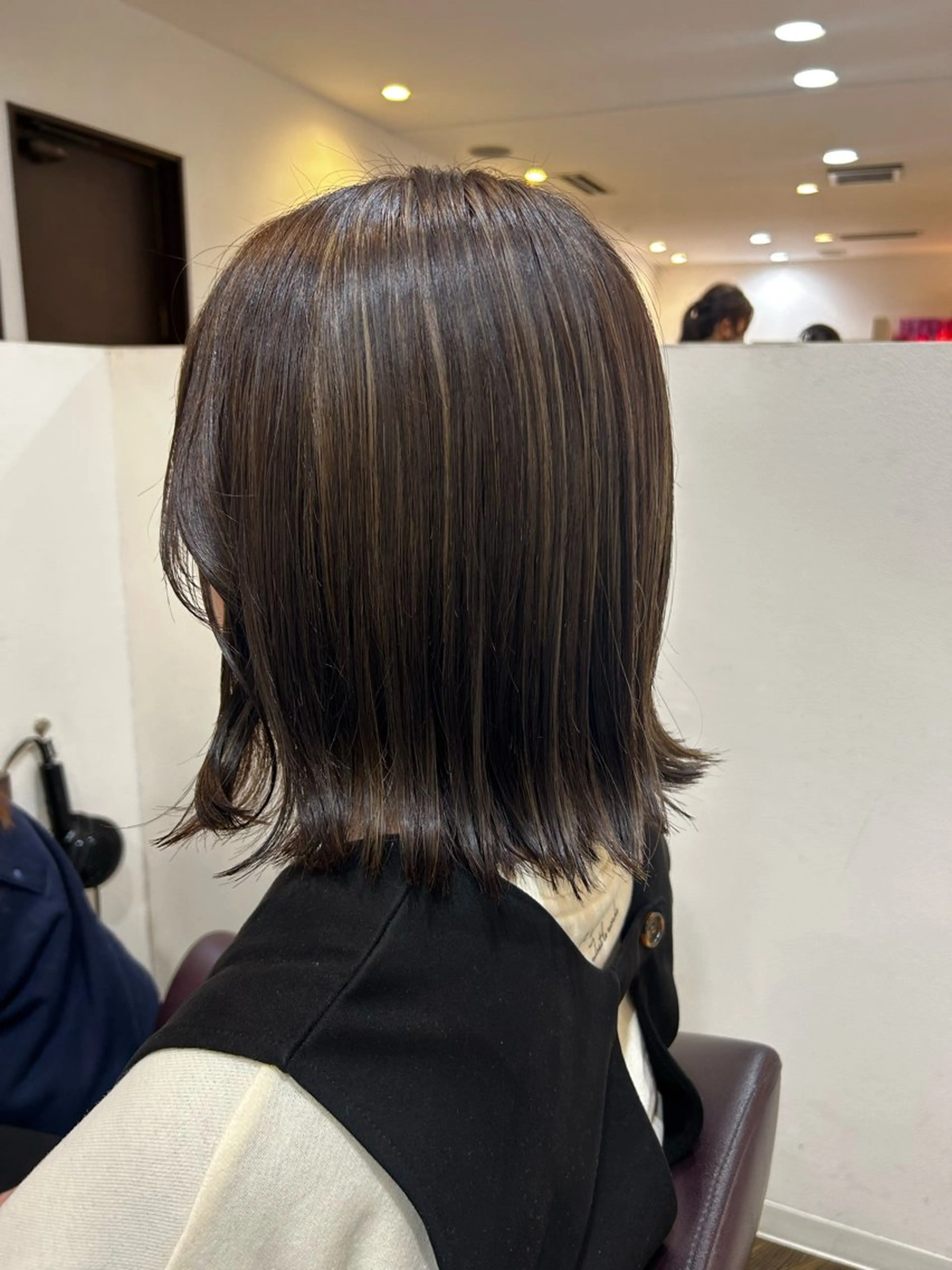 カラー 上田 愛來のヘアスタイル