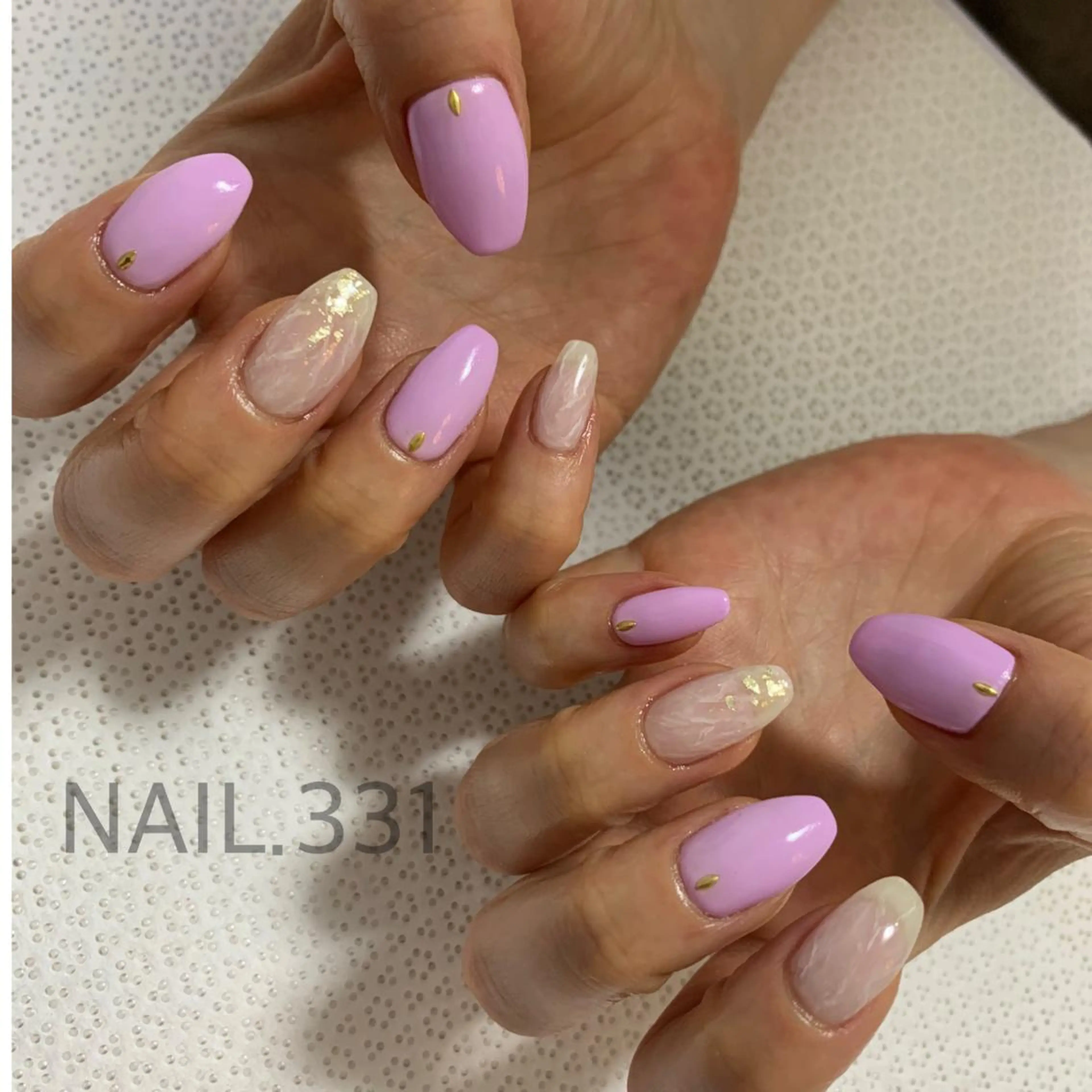 ネイル ニュアンスネイル パープル Nail 331のネイルデザイン