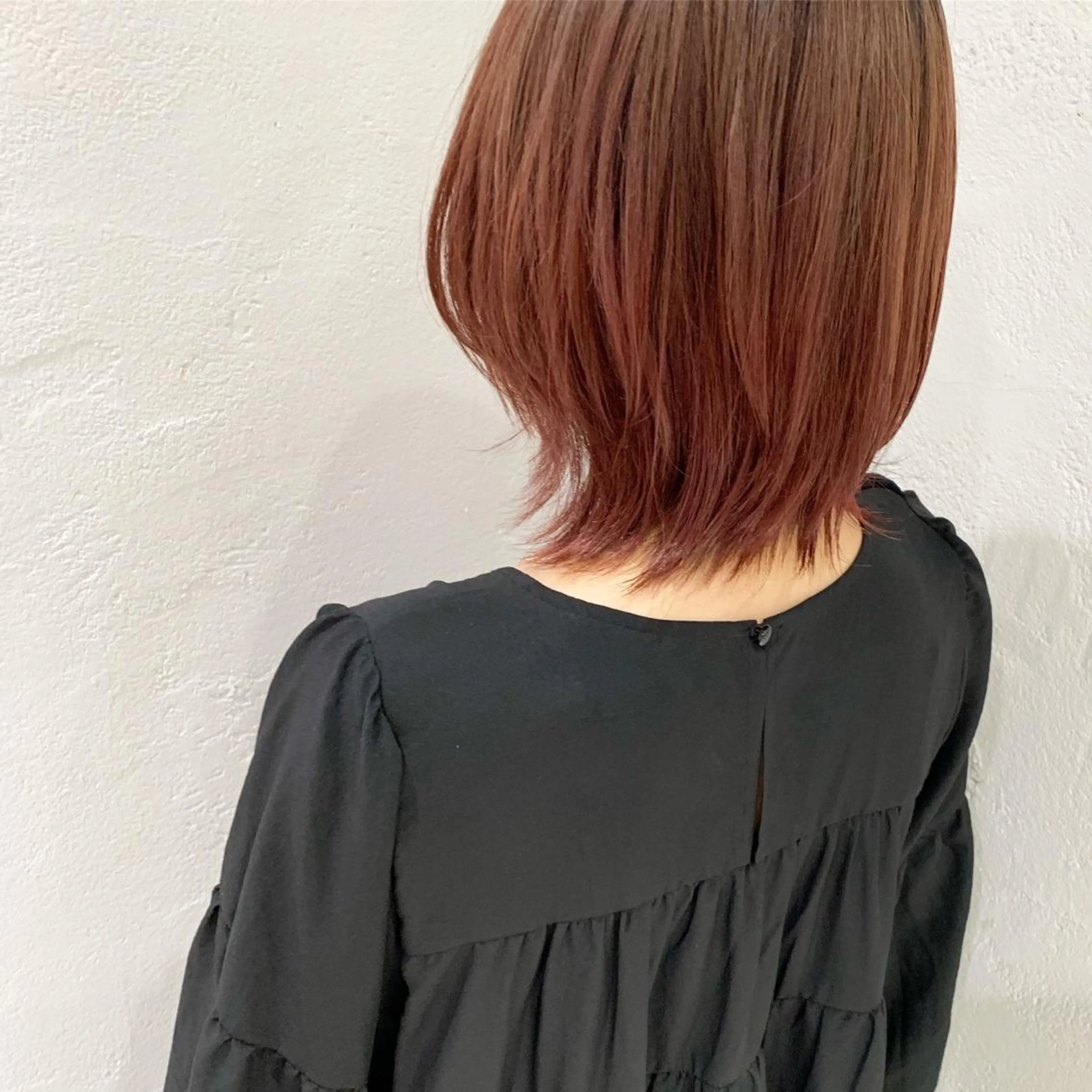 ショート 顔周りカット ウルフカット 🫧透明感カラー/ ボブ/小笠原汐海🪽のヘアスタイル