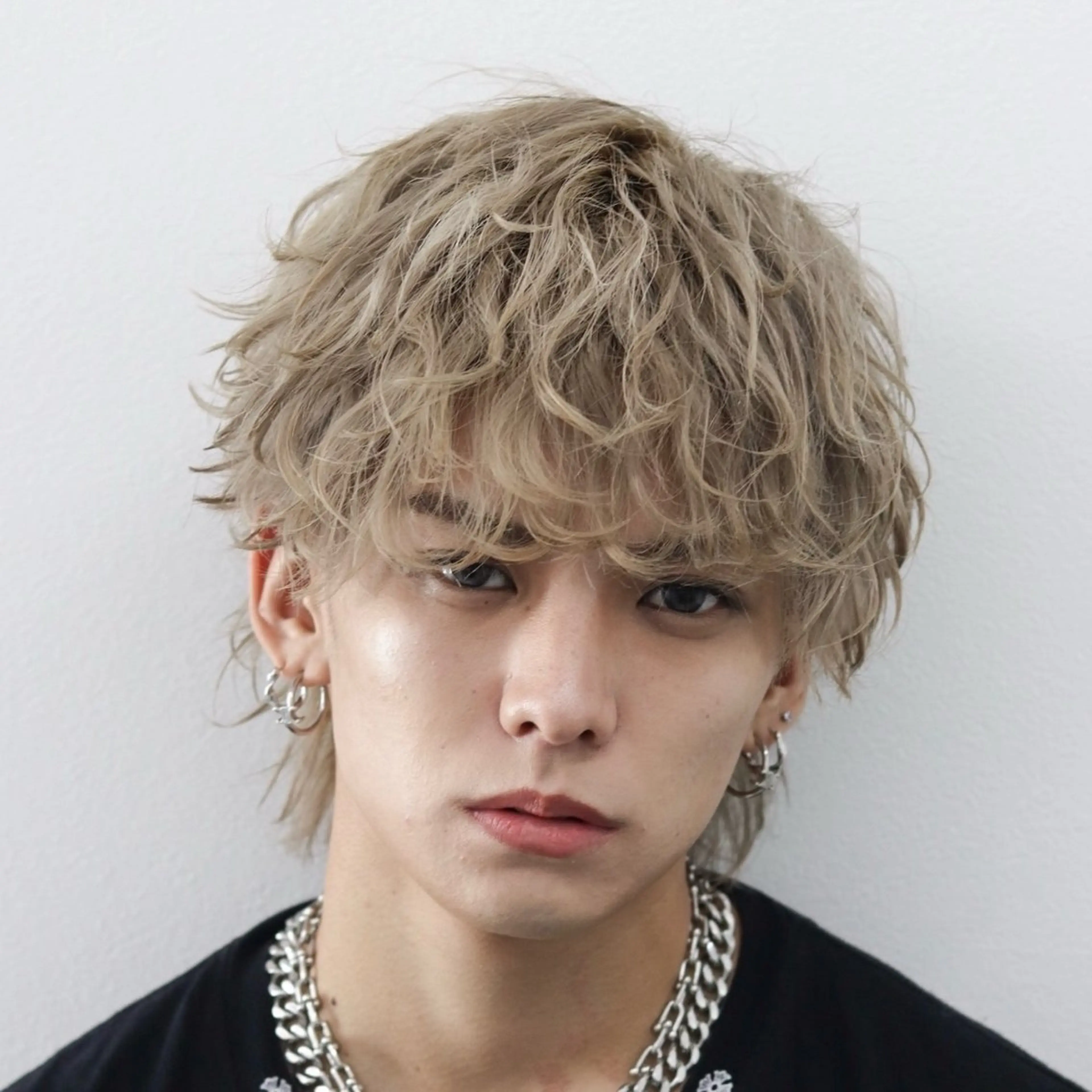 ミディアム カラー パーマ メンズ カット ヘアカラー トリートメント ハイトーン/メンズマ ッシュ/KYOHEIのヘアスタイル