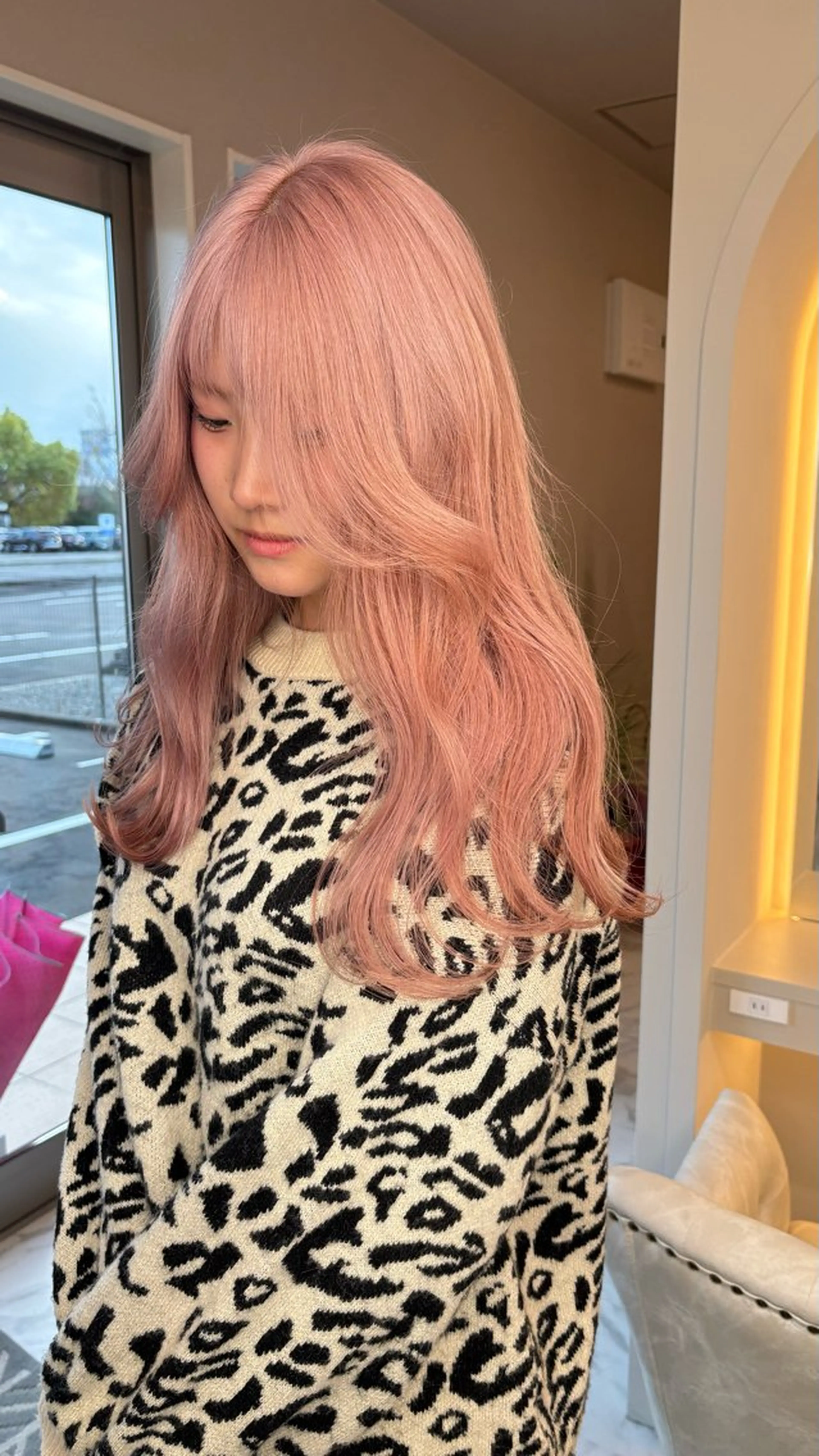 ロング ヘアカラー 🔥金山 諒平🔥のヘアスタイル