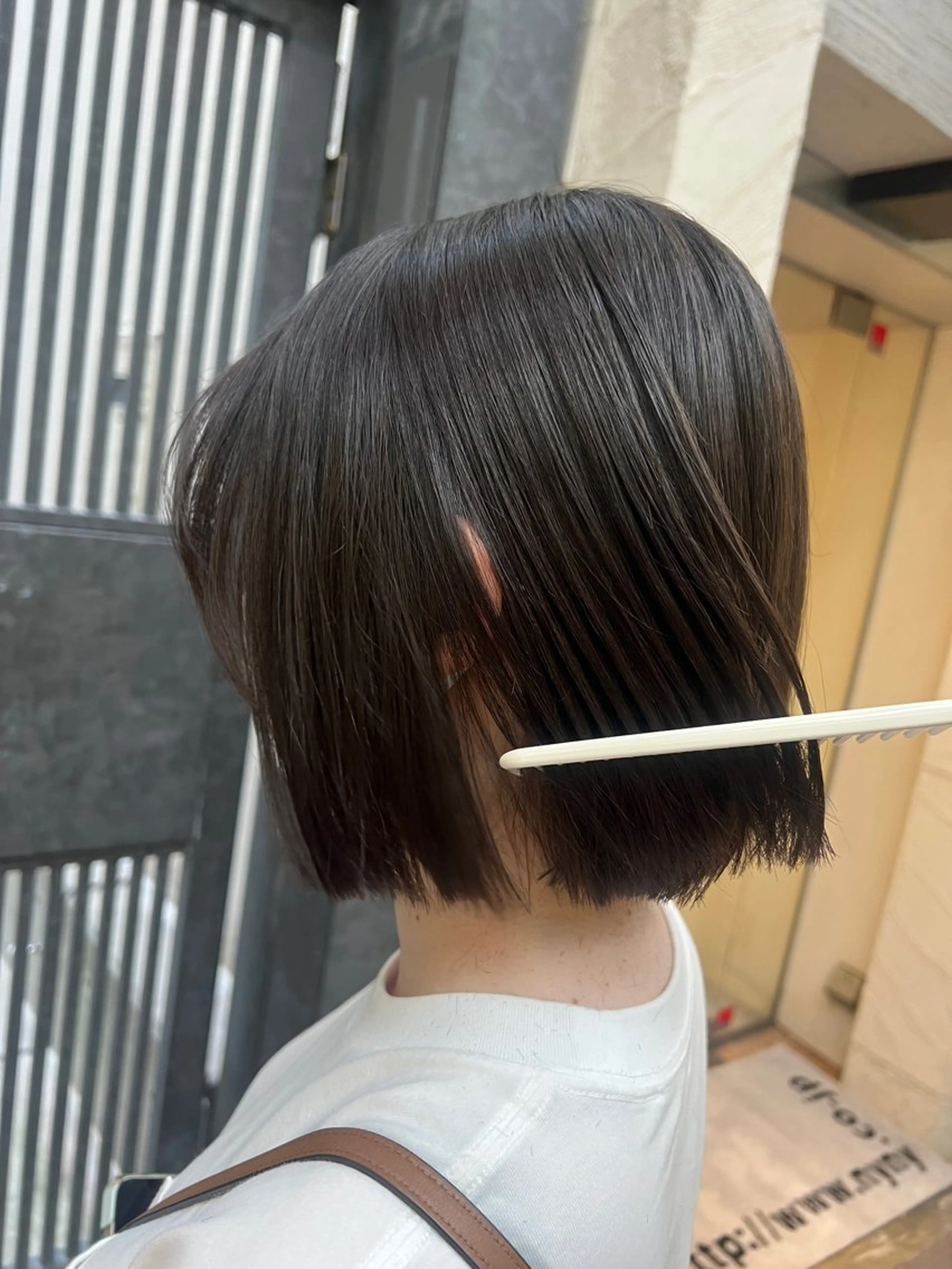 ミディアム ナチュラル/艶髪 /牧野 佑菜のヘアスタイル