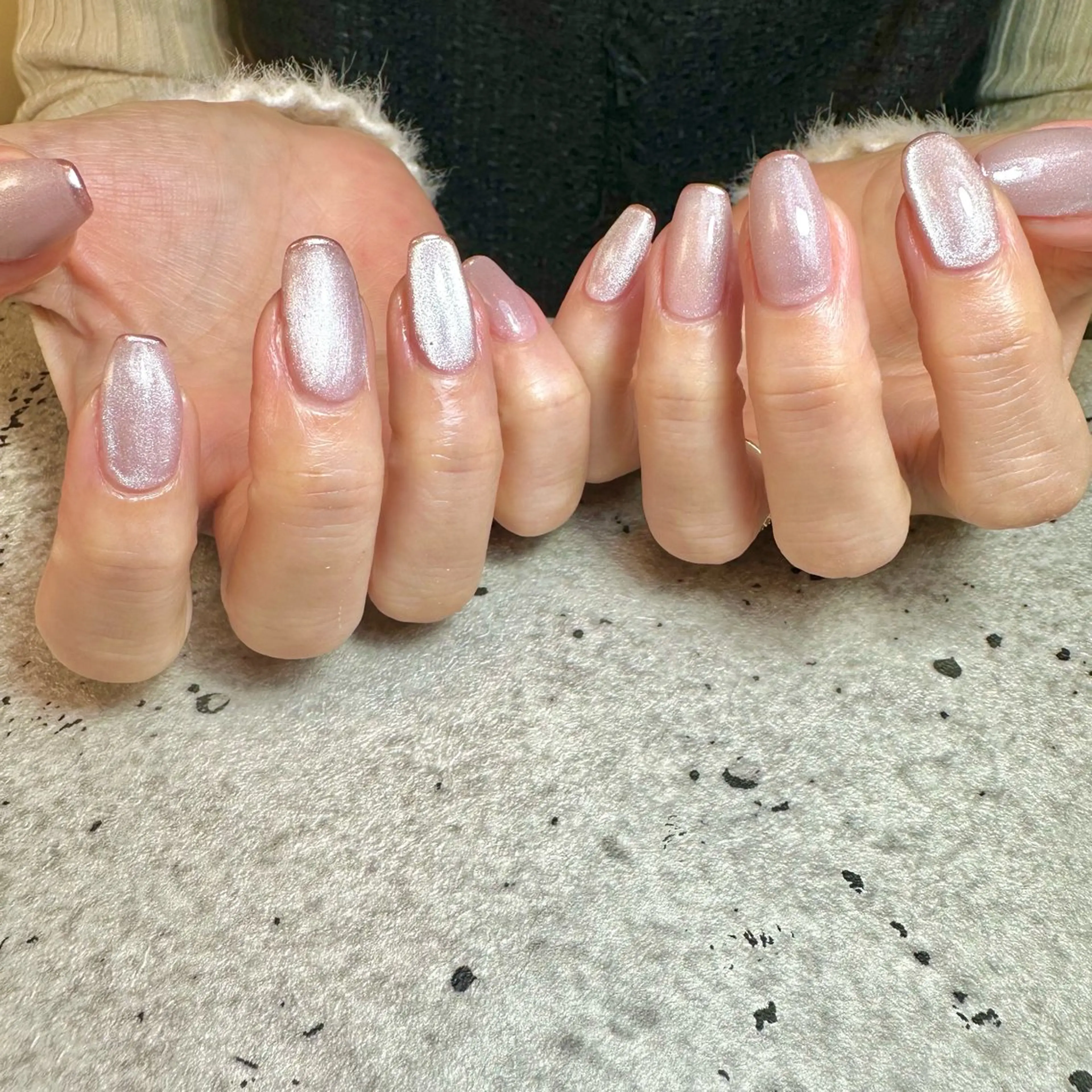 ネイル ホワイト ハンドネイル フットネイル GéRanium Harukaのネイルデザイン