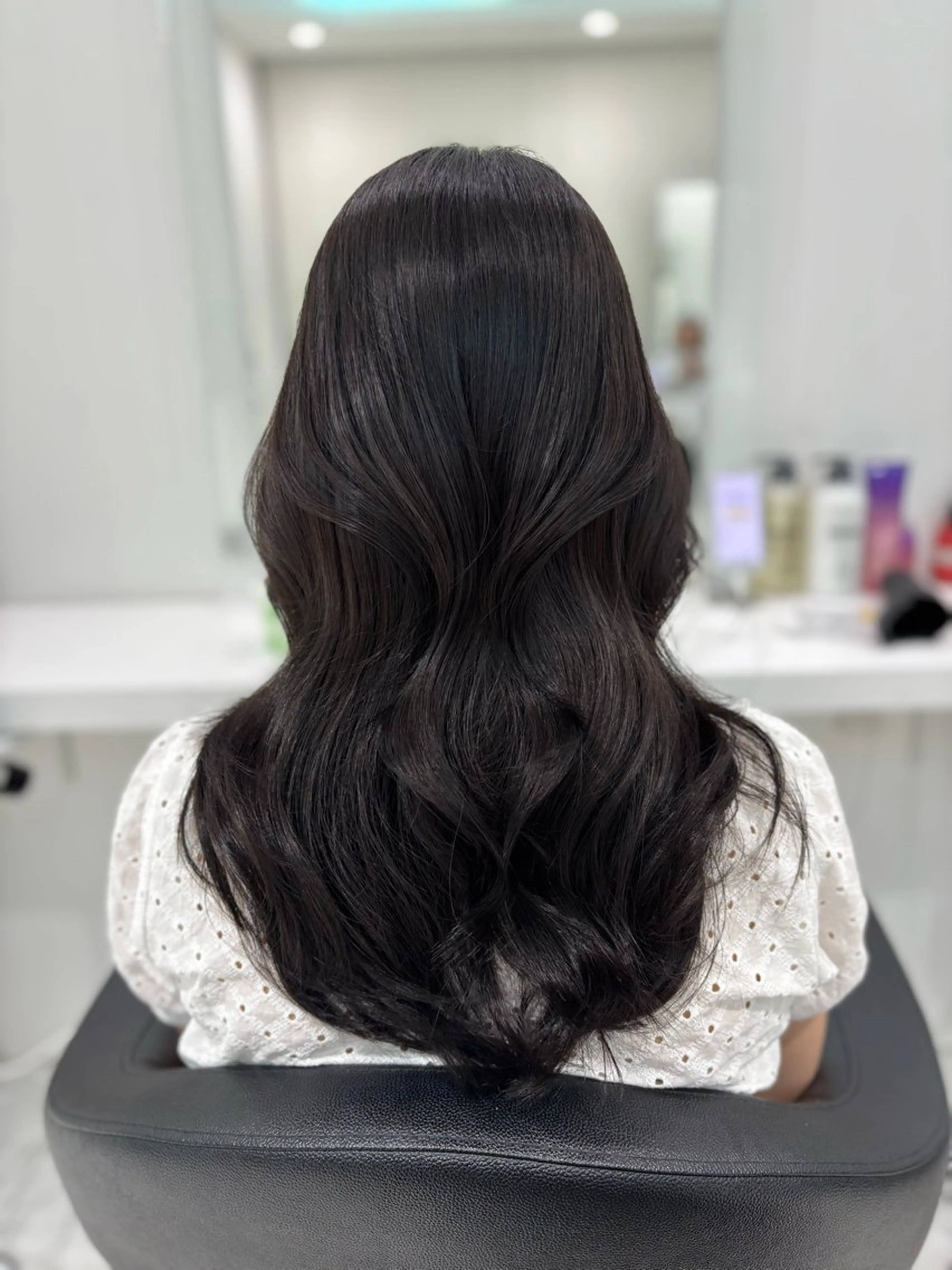 ロング カラー 流行りの透明感カラー ×縮毛矯正🤍ユウのヘアスタイル