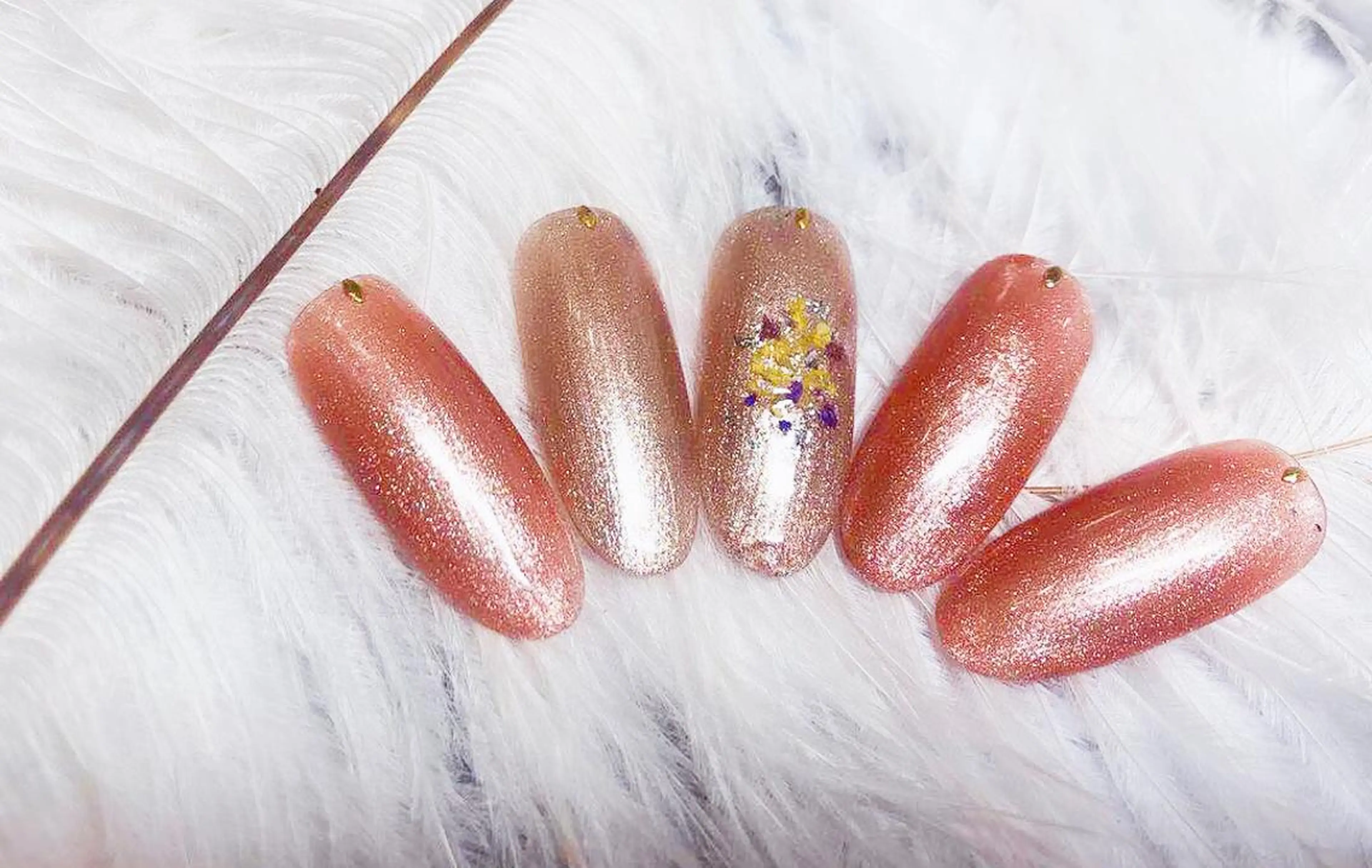 ネイル ハンドネイル マジック ミラーのネイルデザイン