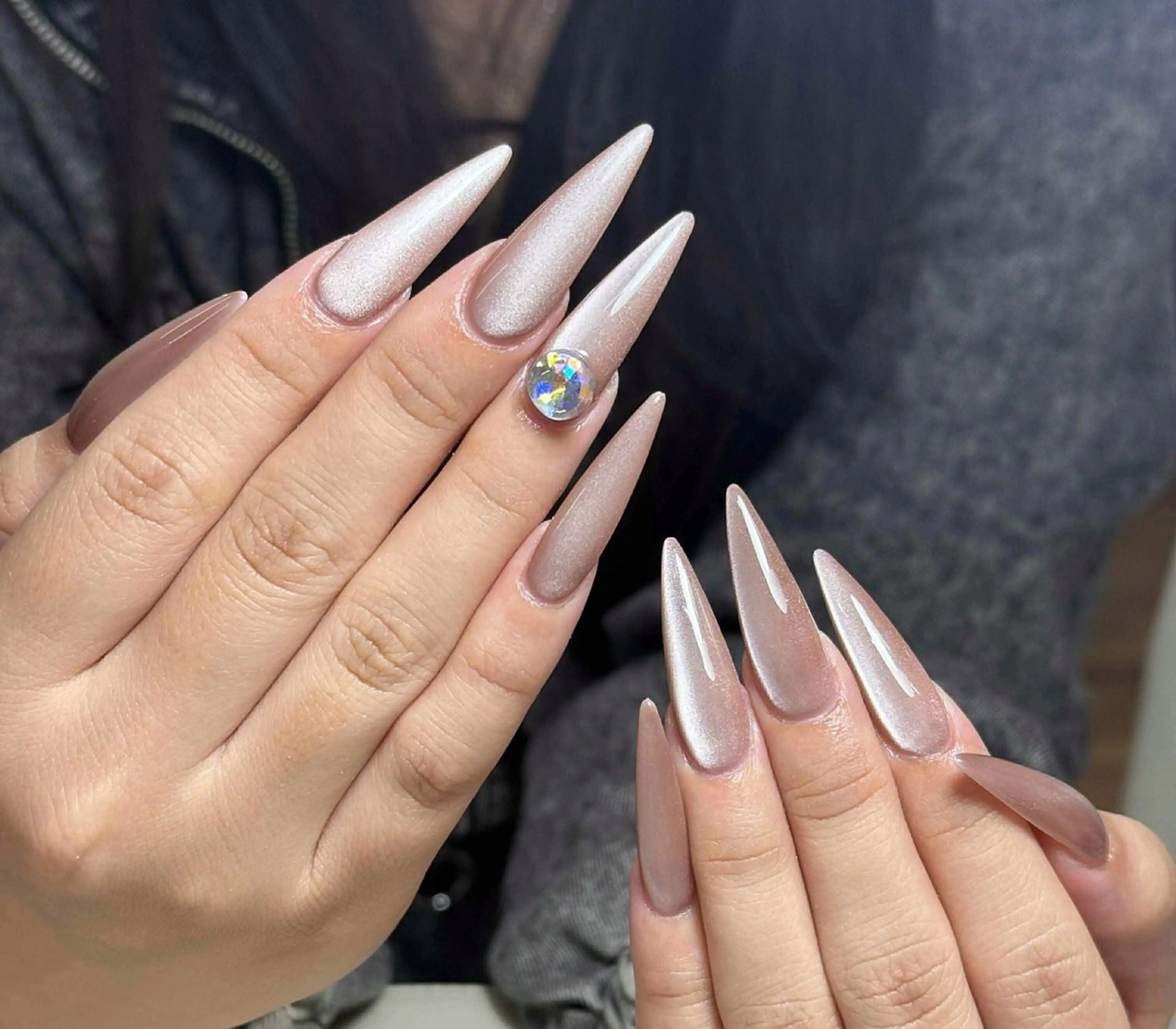 ネイル オーロラネイル ブルー チークネイル フットネイル フレンチネイル ハンドネイル REI レイのネイルデザイン