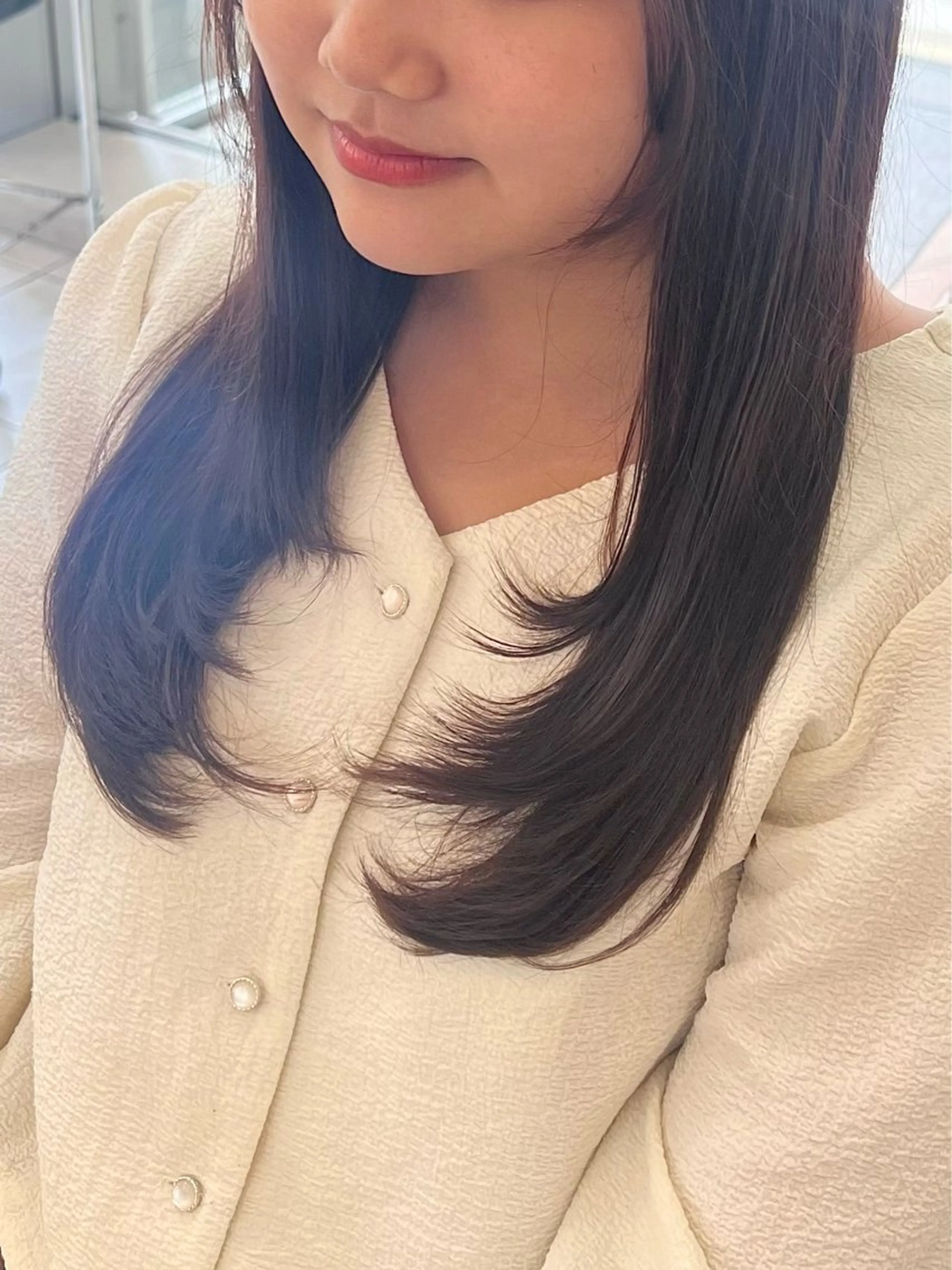 ロング カラー レイヤーカット Luana .Rioneのマツエク・マツパデザイン