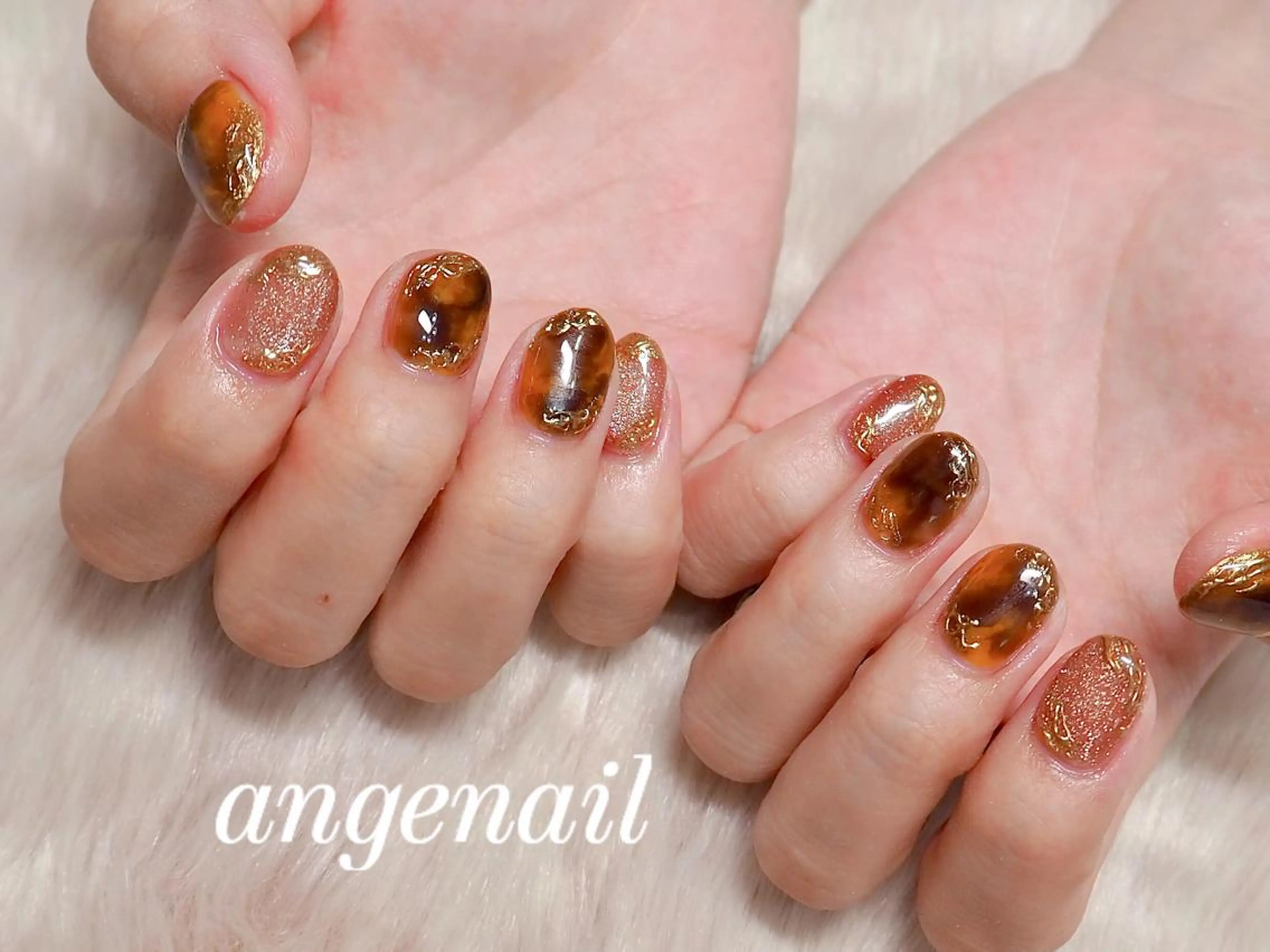 ネイル ハンドネイル オーナーネイリスト MAKIのネイルデザイン