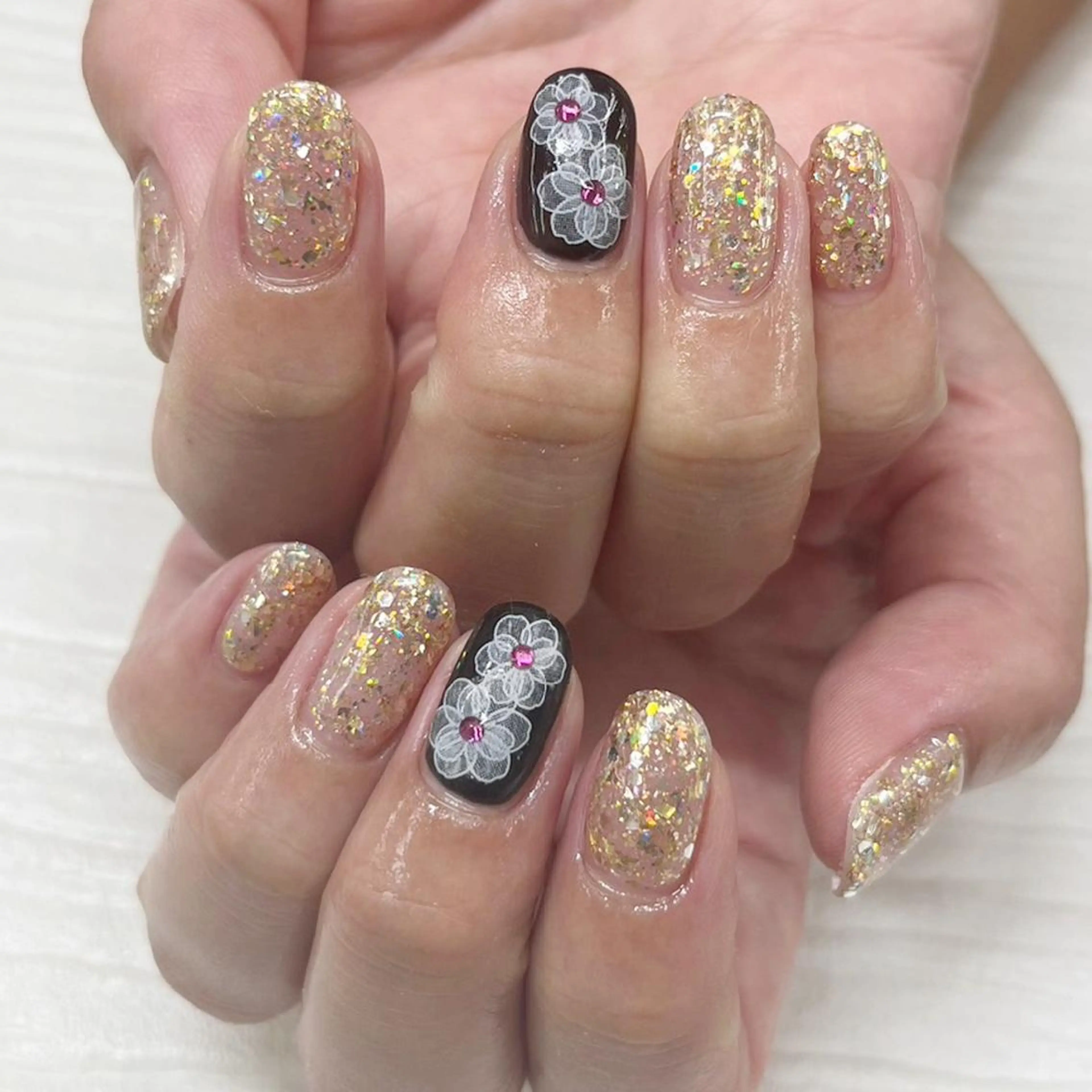 ネイル Nail salon Honey Beeのネイルデザイン