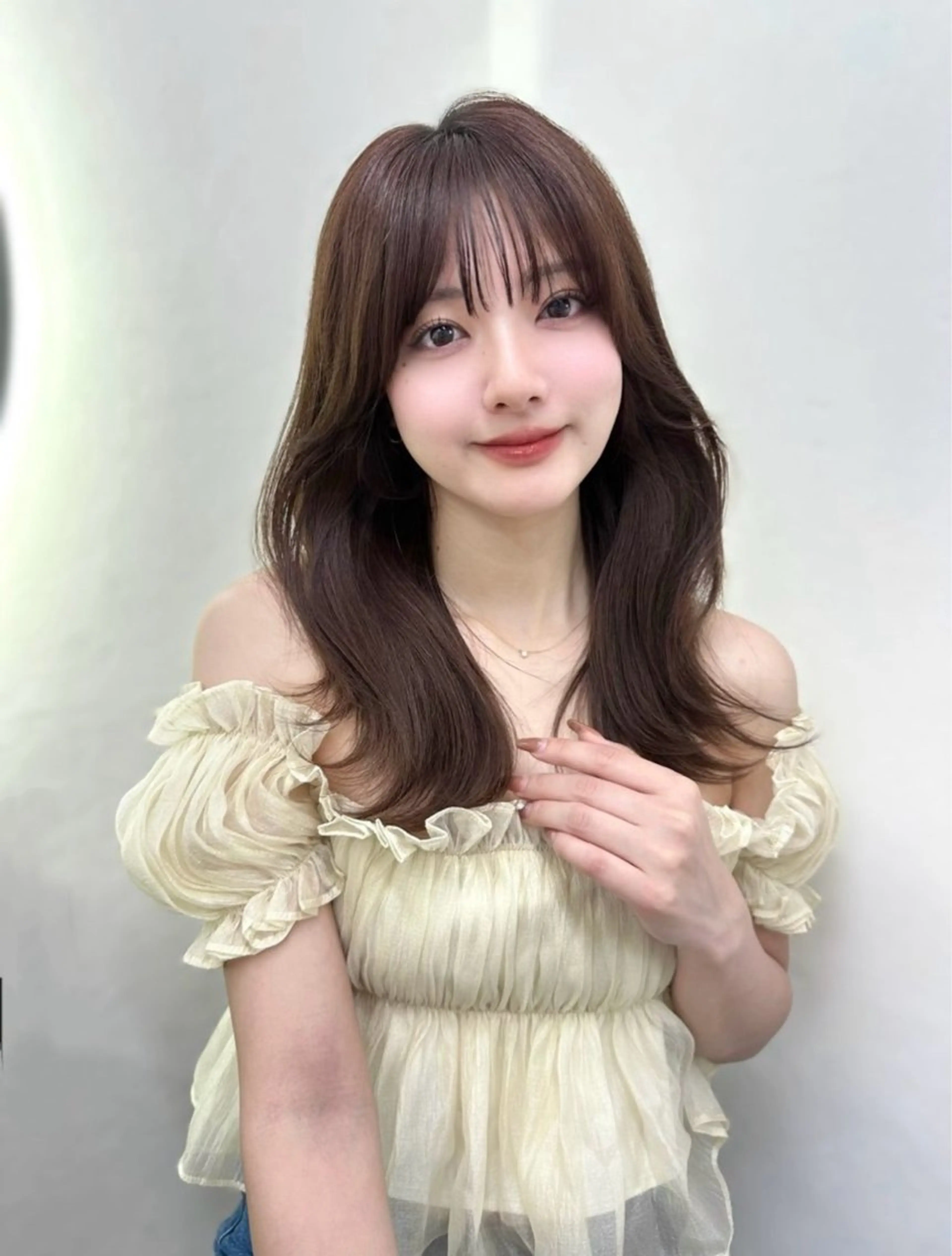 ミディアム カラー 透明感カラー レイヤーカット 盛れる顔周り /透明感/かりん🎀のヘアスタイル