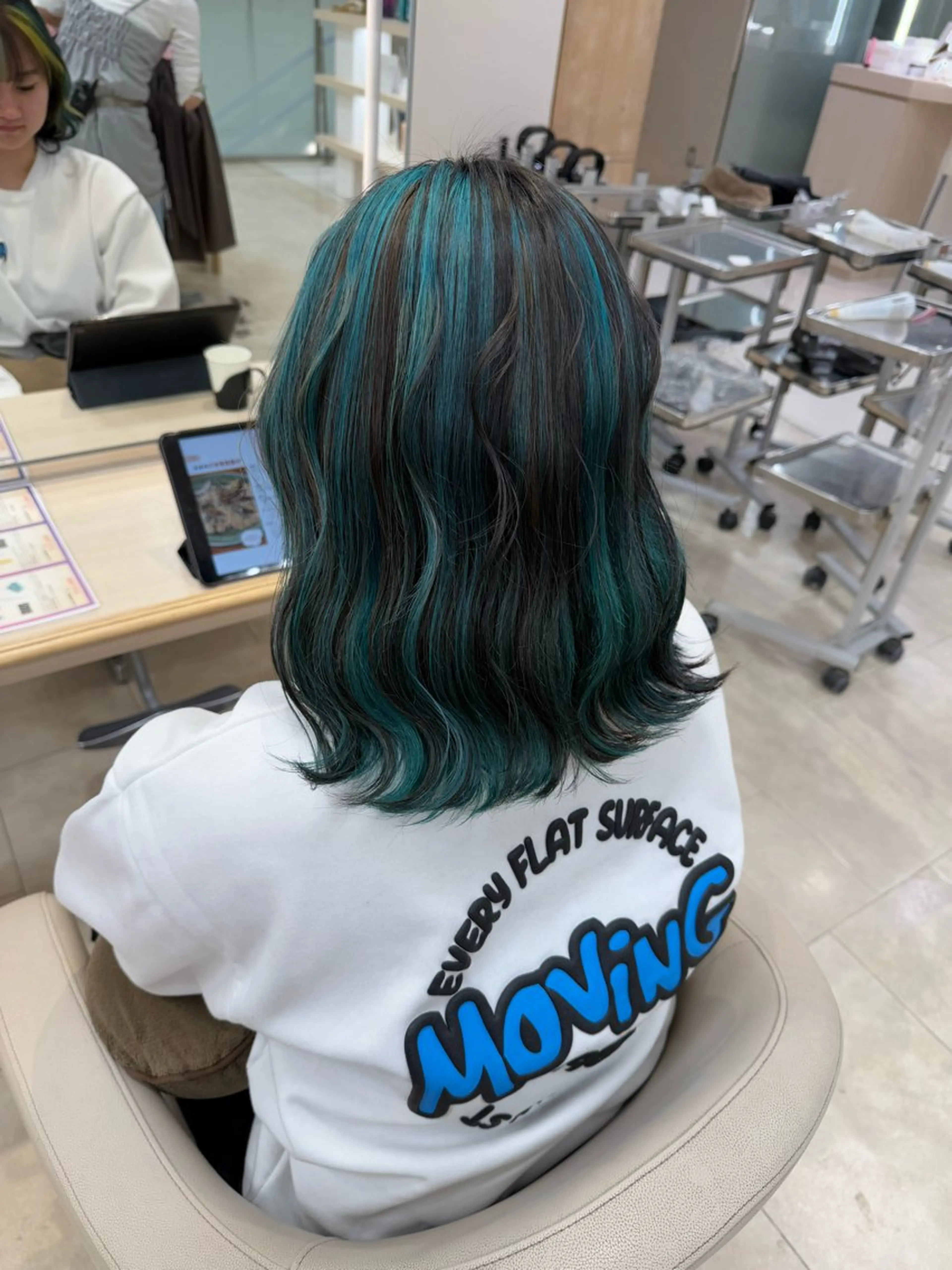 セミロング カラー ヘアアレンジ 🍒KIKUCHI KANAE🍒のヘアスタイル