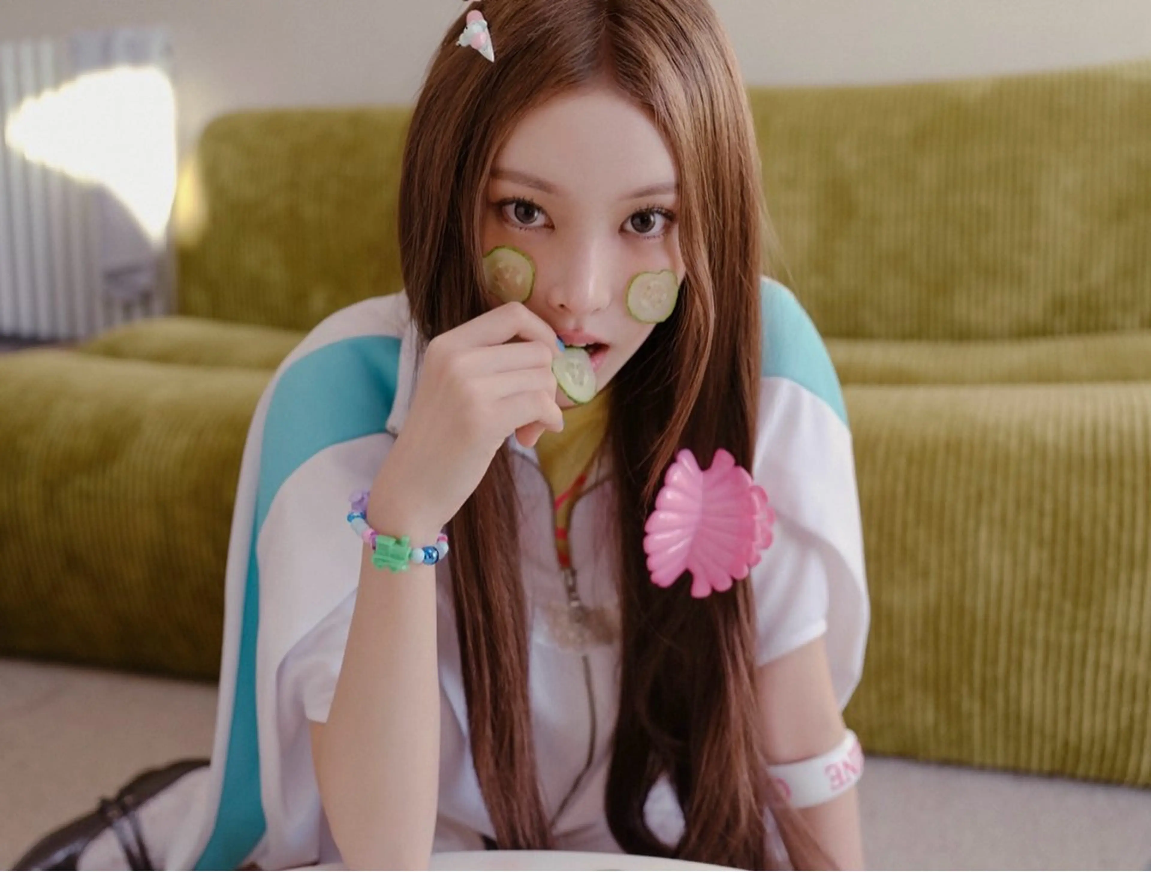 ロング カラー ベージュカラー ブラウンカラー ブラウンベージュ ヘアカラー トリートメント ブリーチなし🌼トレ ンド🌼似合わせのヘアスタイル