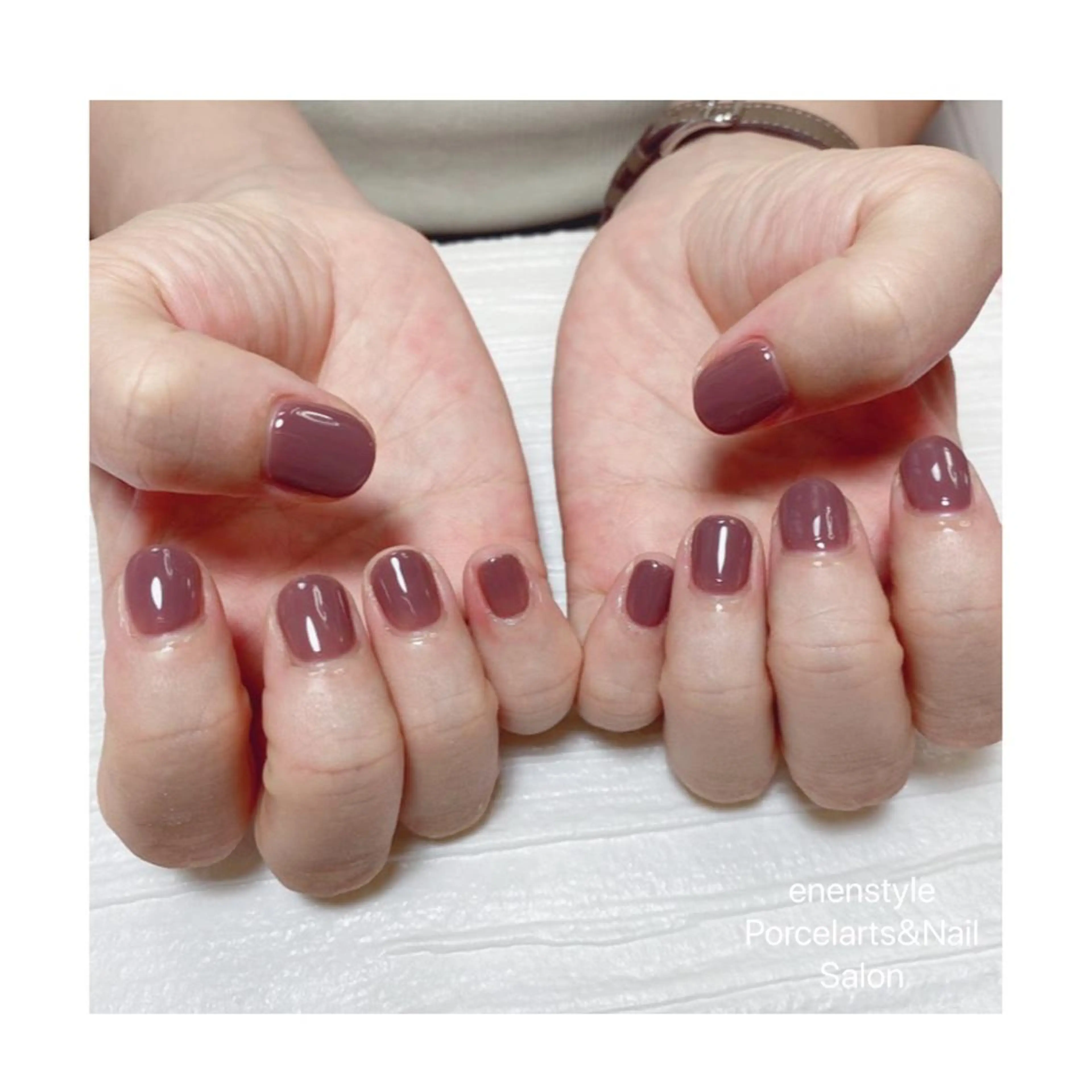 ショート ネイル 👑enen style👑のネイルデザイン