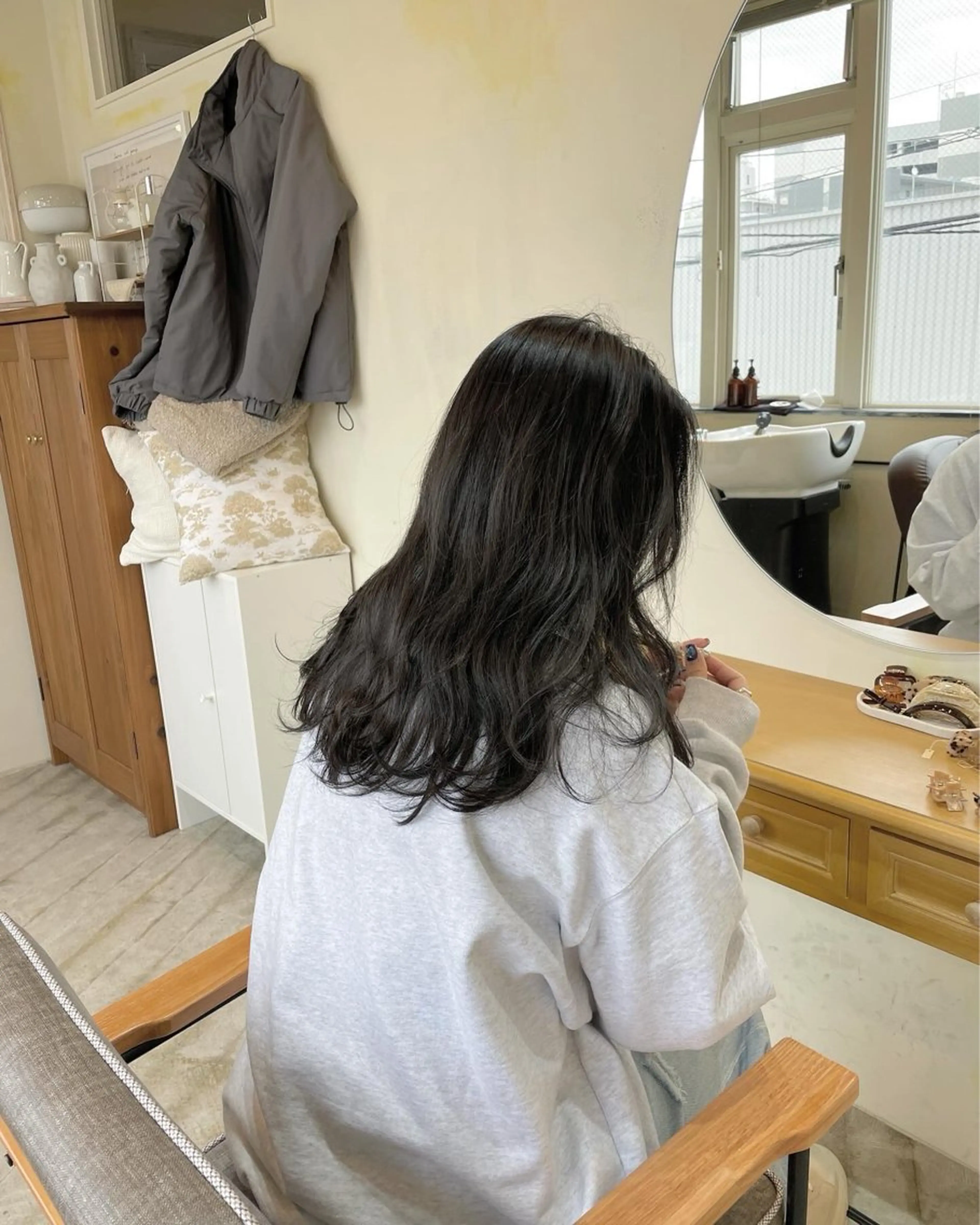 ロング カラー 🍋透け感カラー🍃 オリーブ🍐Kahoのヘアスタイル