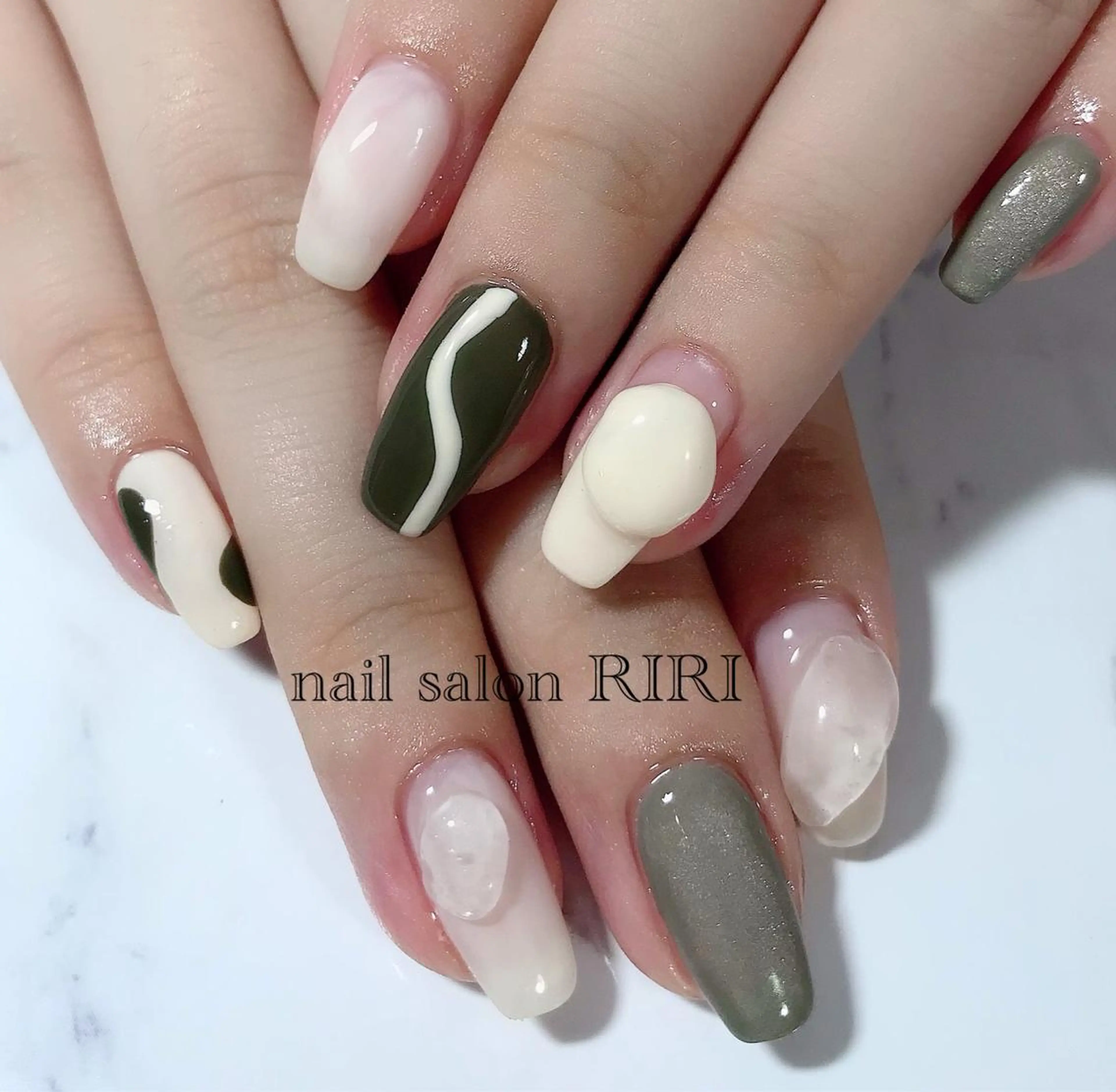ネイル ニュアンスネイル RIRI リリのネイルデザイン