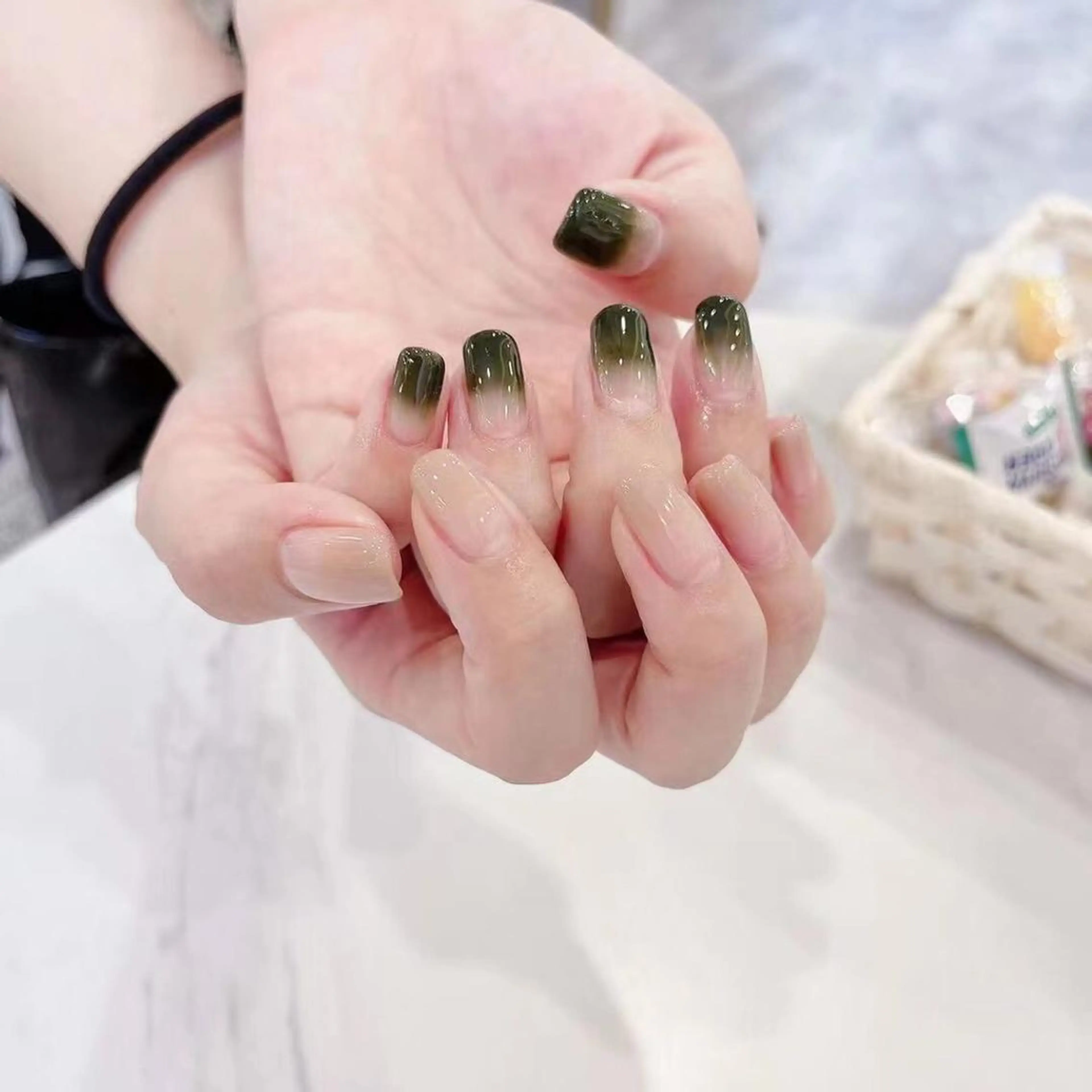 ネイル MoonNail ユリ🌸のネイルデザイン