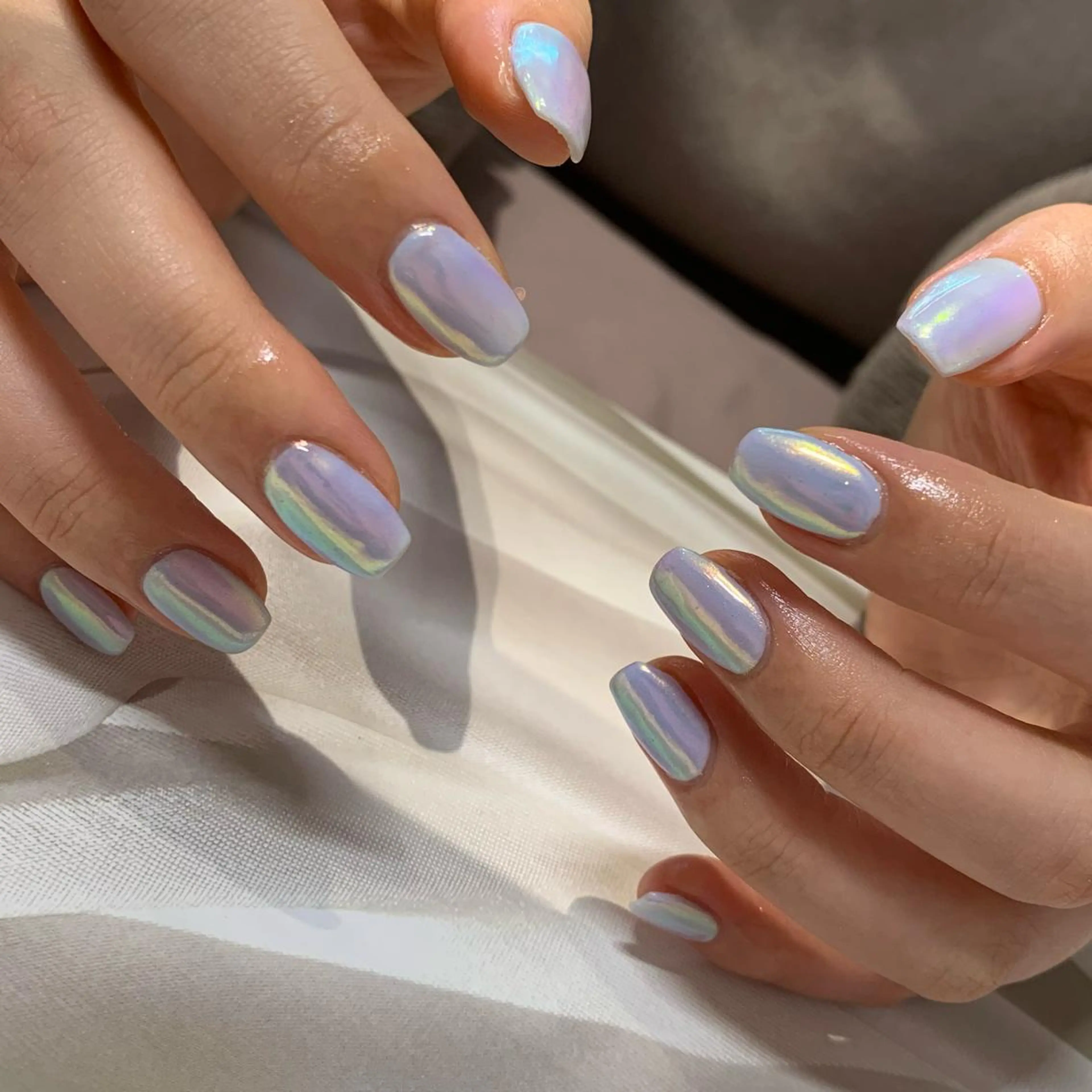 ネイル オーロラネイル マキノ ユイのネイルデザイン