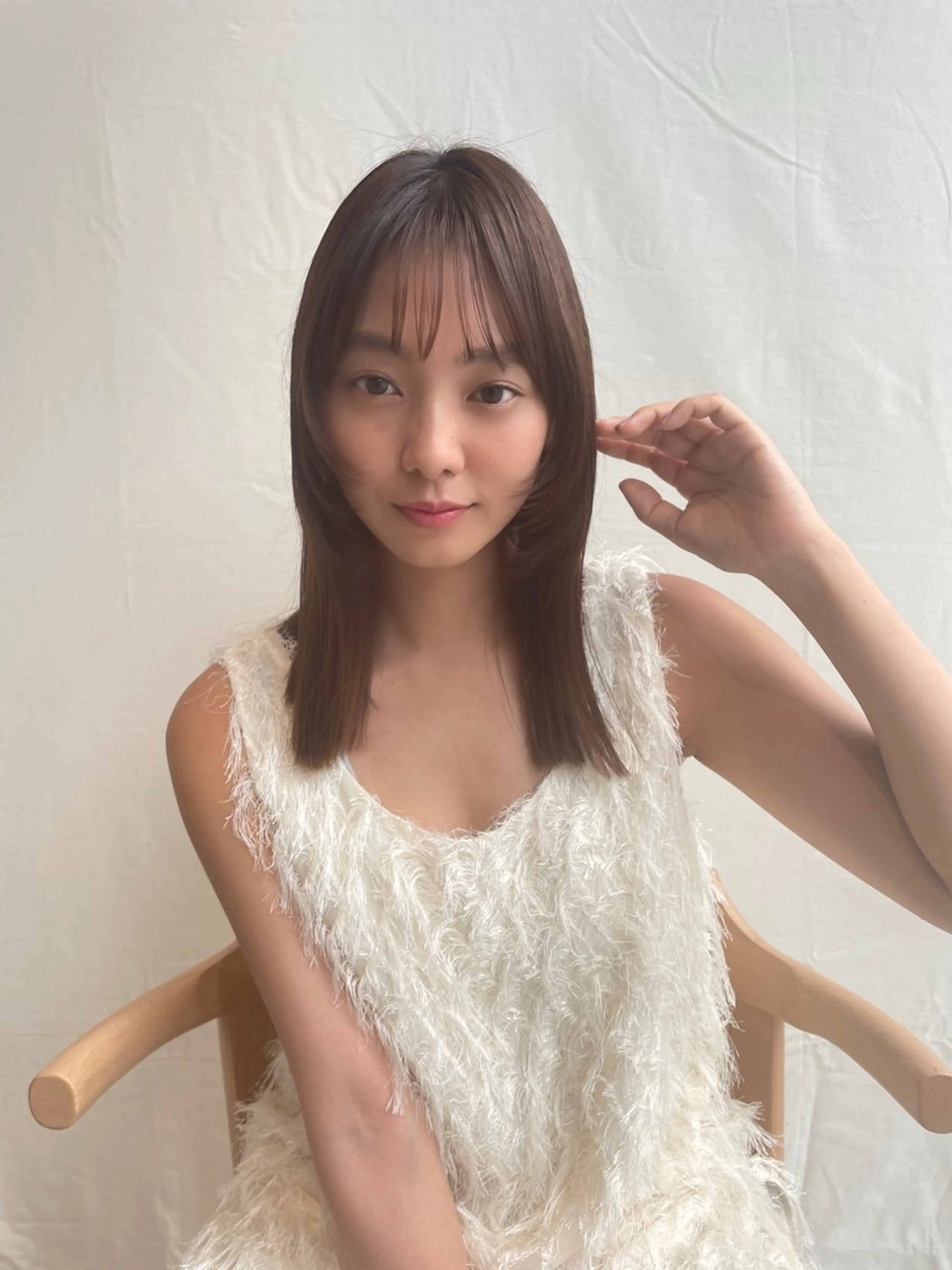 ミディアム カラー ブラウンカラー レイヤーカット 小顔カット カット ヘアカラー トリートメント レイヤーカット🎀 kanaのヘアスタイル