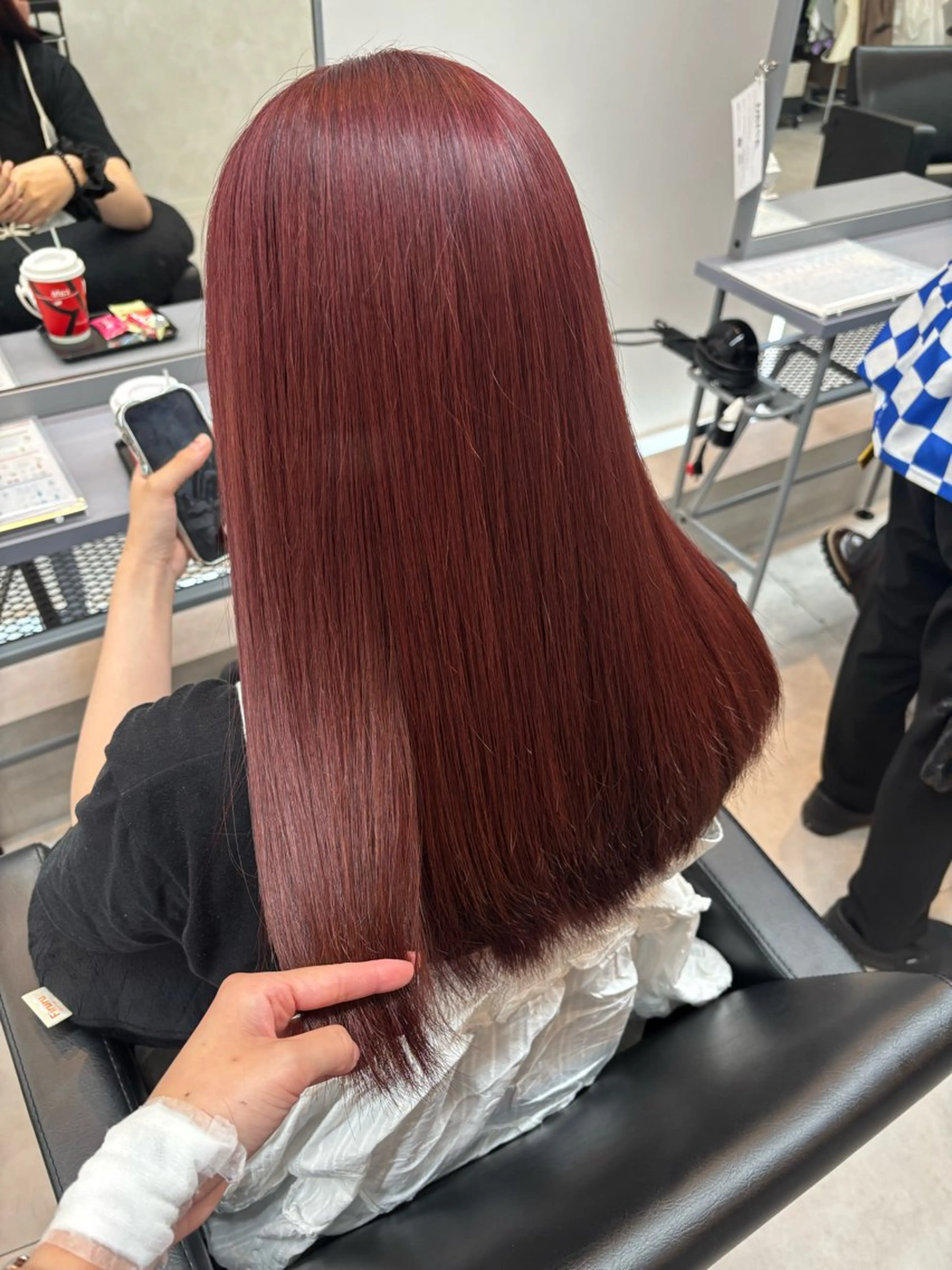 セミロング カラー ブリーチ ダブルカラー ブリーチなしカラー 顔まわりレイヤー×透 明感カラー/しずくのヘアスタイル