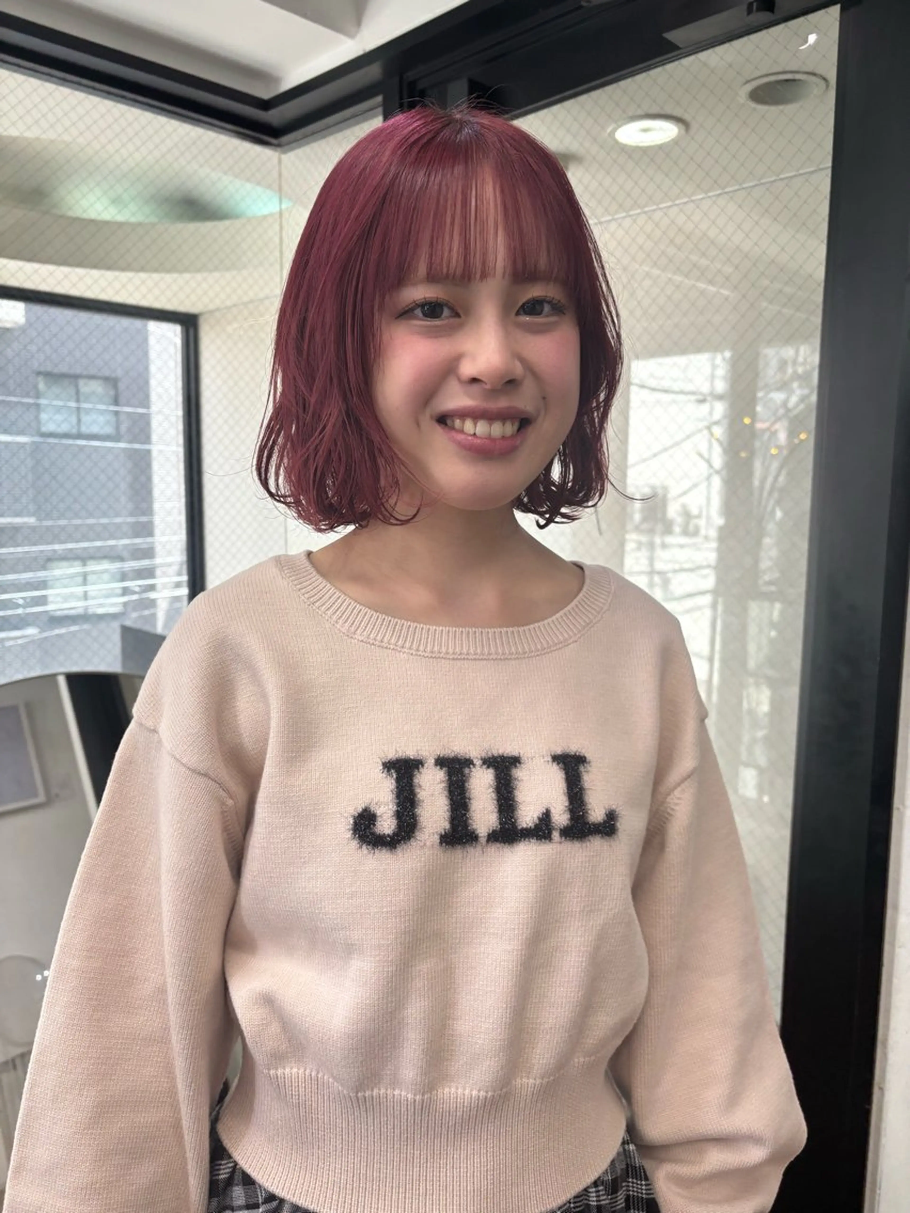 ショート ボブ カット ヘアカラー トリートメント 柔らかストレートと ツヤカラー/和田陽向のヘアスタイル