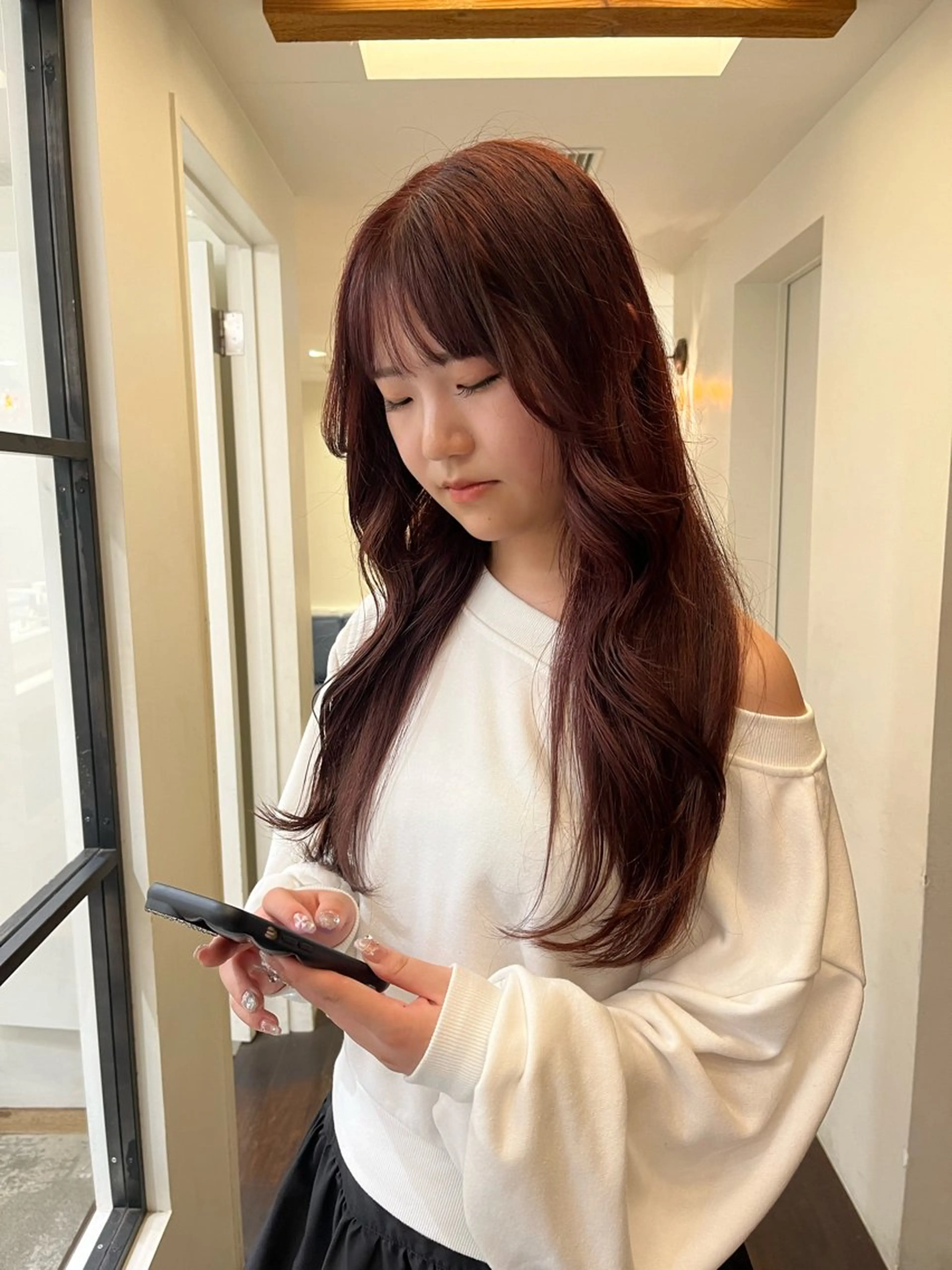 ロング カラー レッドカラー ヘアカラー トリートメント るな/暖色、 ベージュカラー🎀のヘアスタイル