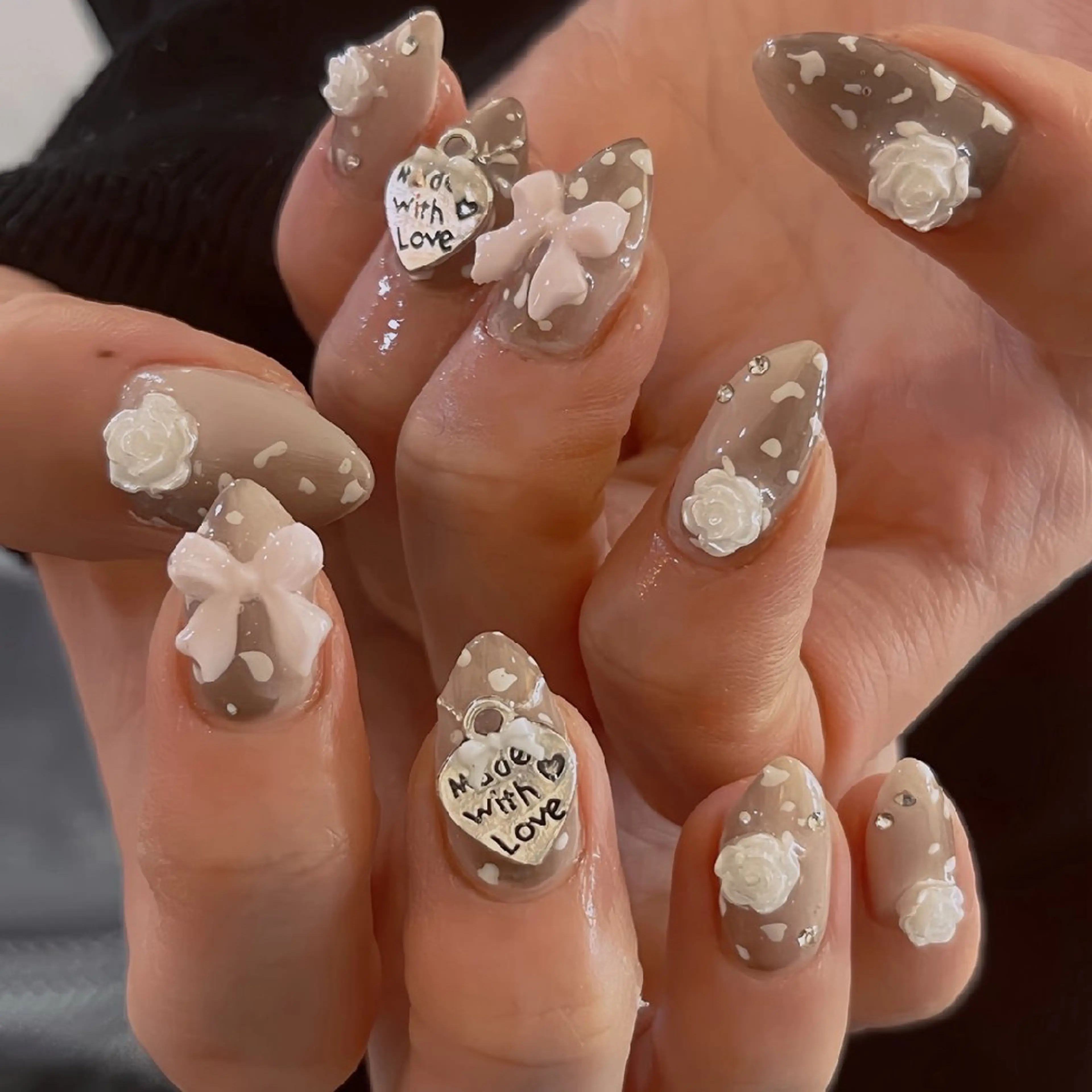 ネイル 韓国ネイル ワンホンネイル ハンドネイル LABEL TAKARAのネイルデザイン