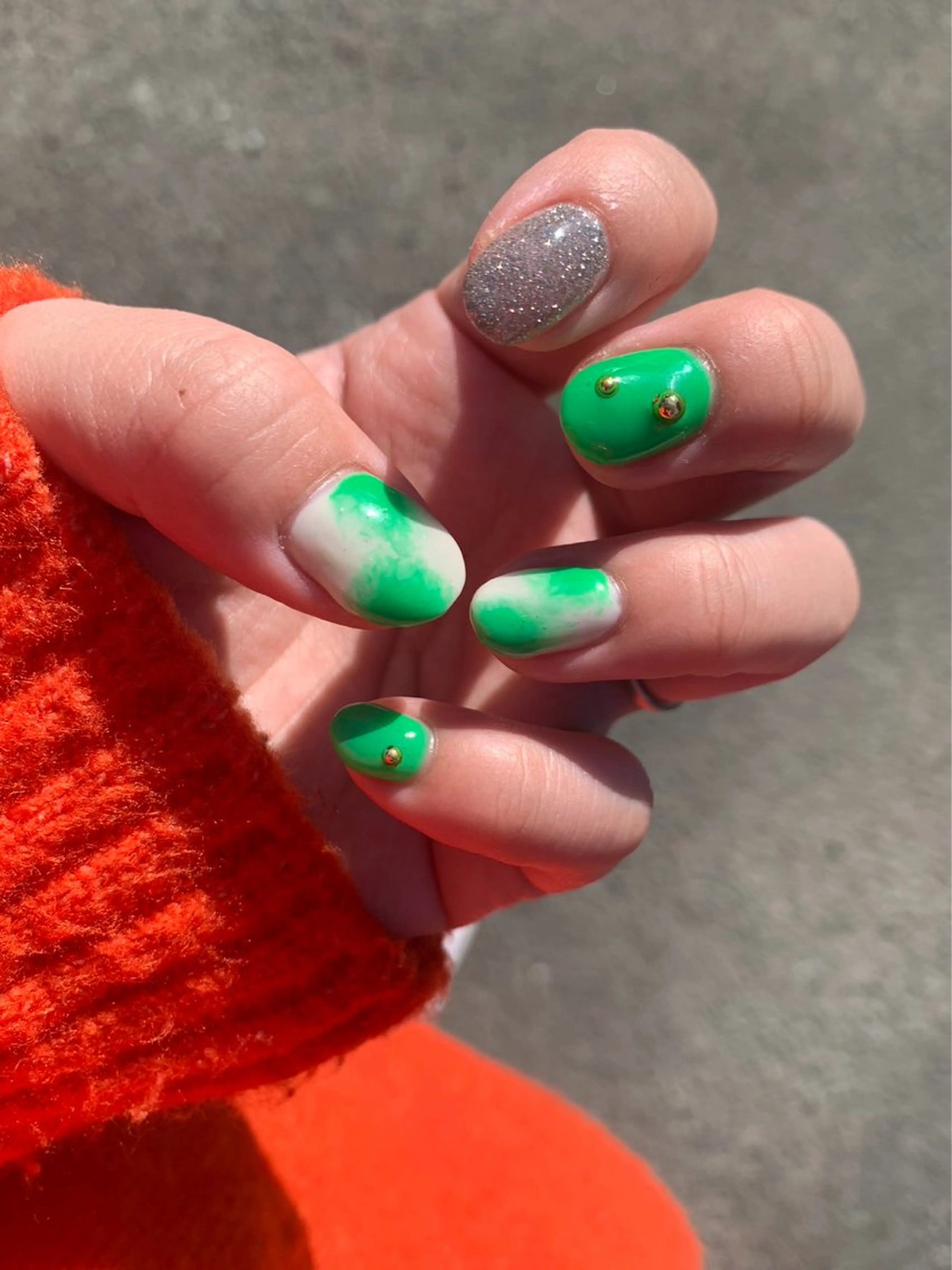 ネイル 越猪 未来のネイルデザイン