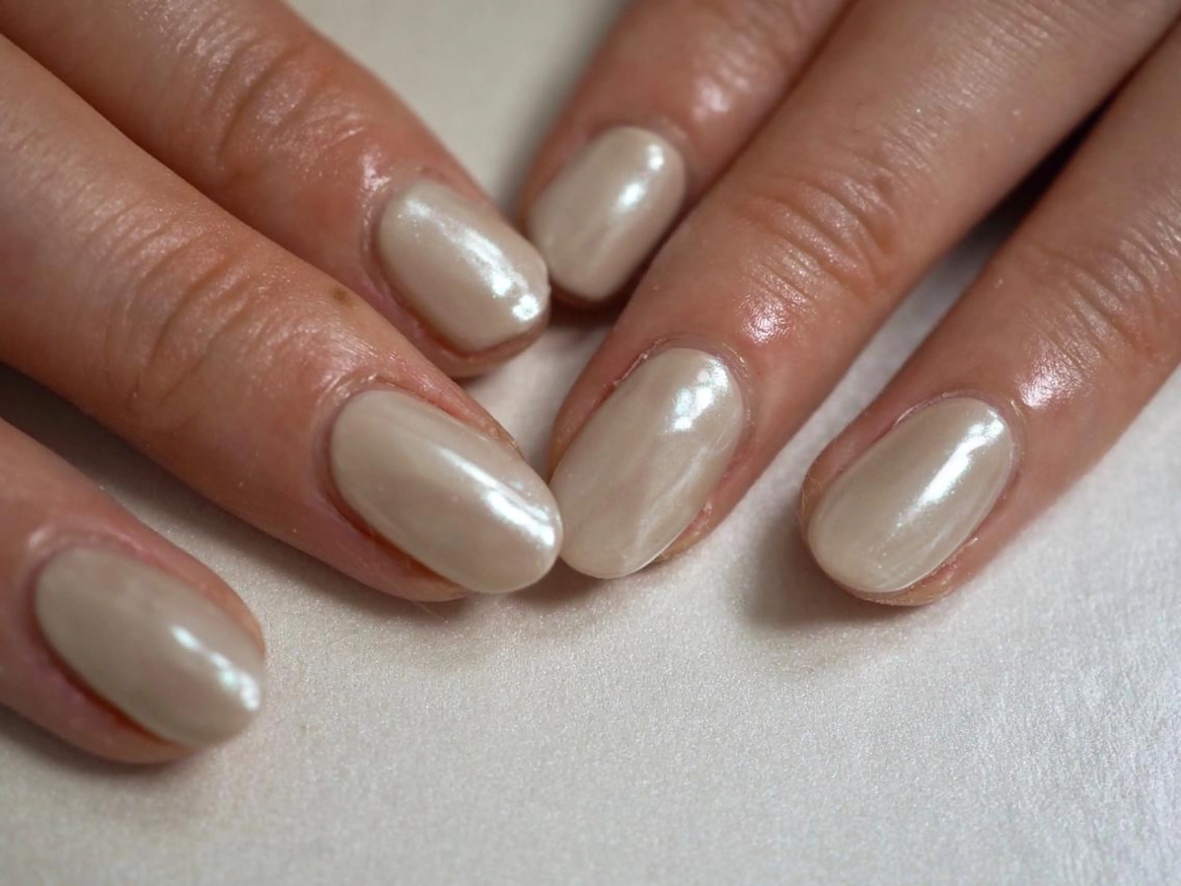 ネイル ミラーネイル kiki nail &brow二子玉川の眉毛・アイブロウイメージ