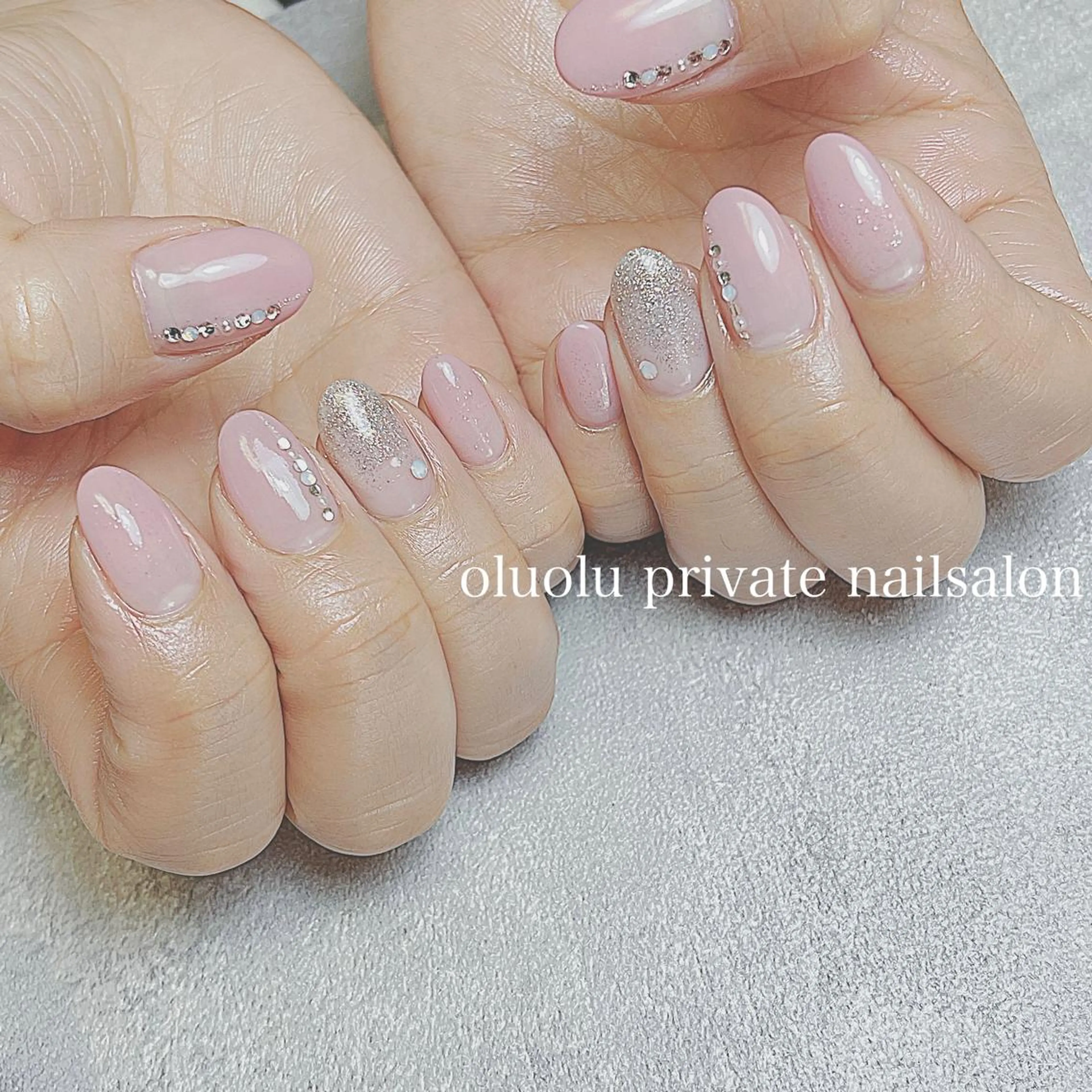 ネイル アートネイル 入学式 フットネイル グラデーション ニュアンスネイル ハンドネイル 大村 紬華のネイルデザイン