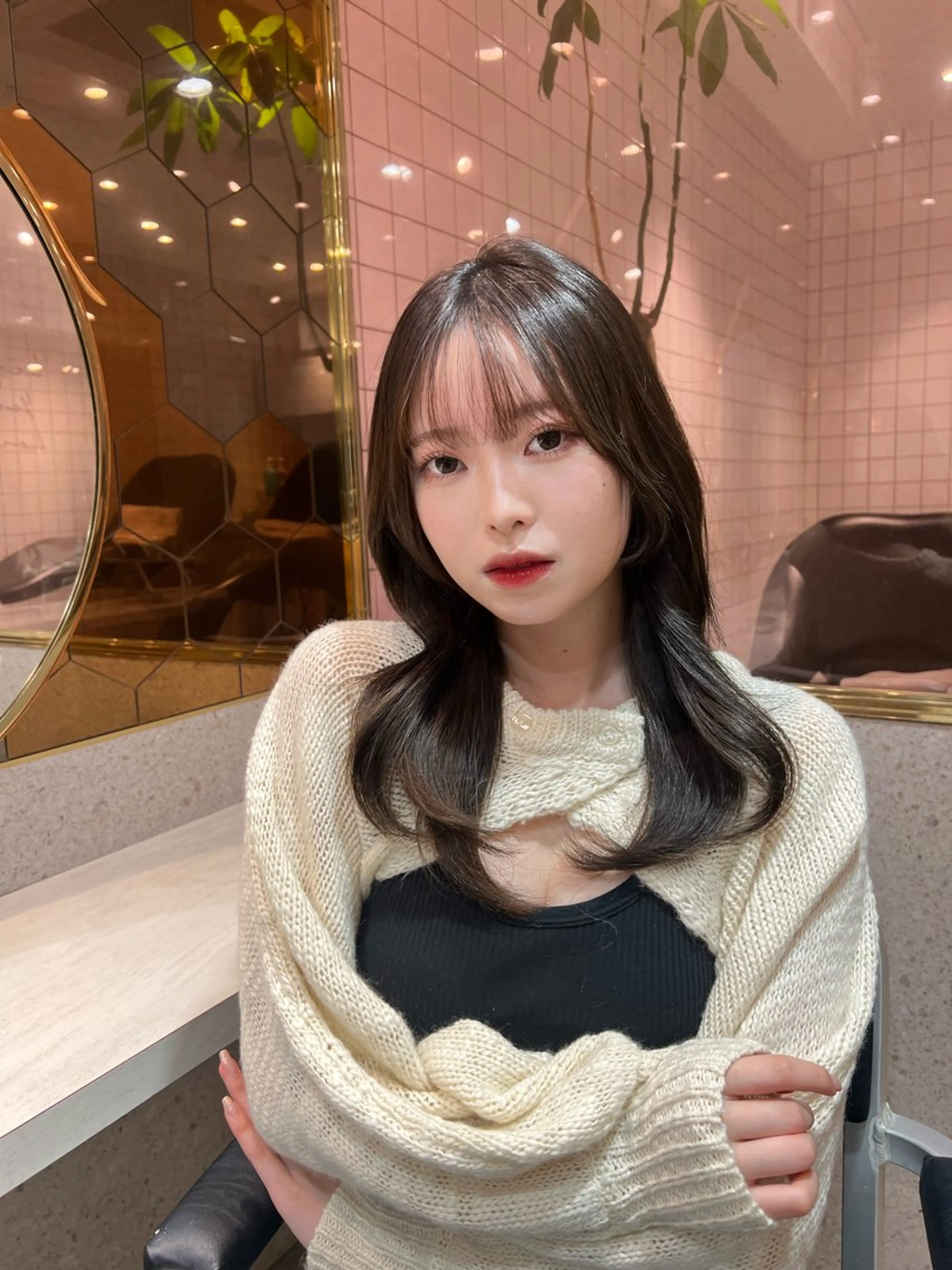 セミロング カット ヘアカラー トリートメント 🎀しゅな/韓国 レイヤー/透明感♡のヘアスタイル