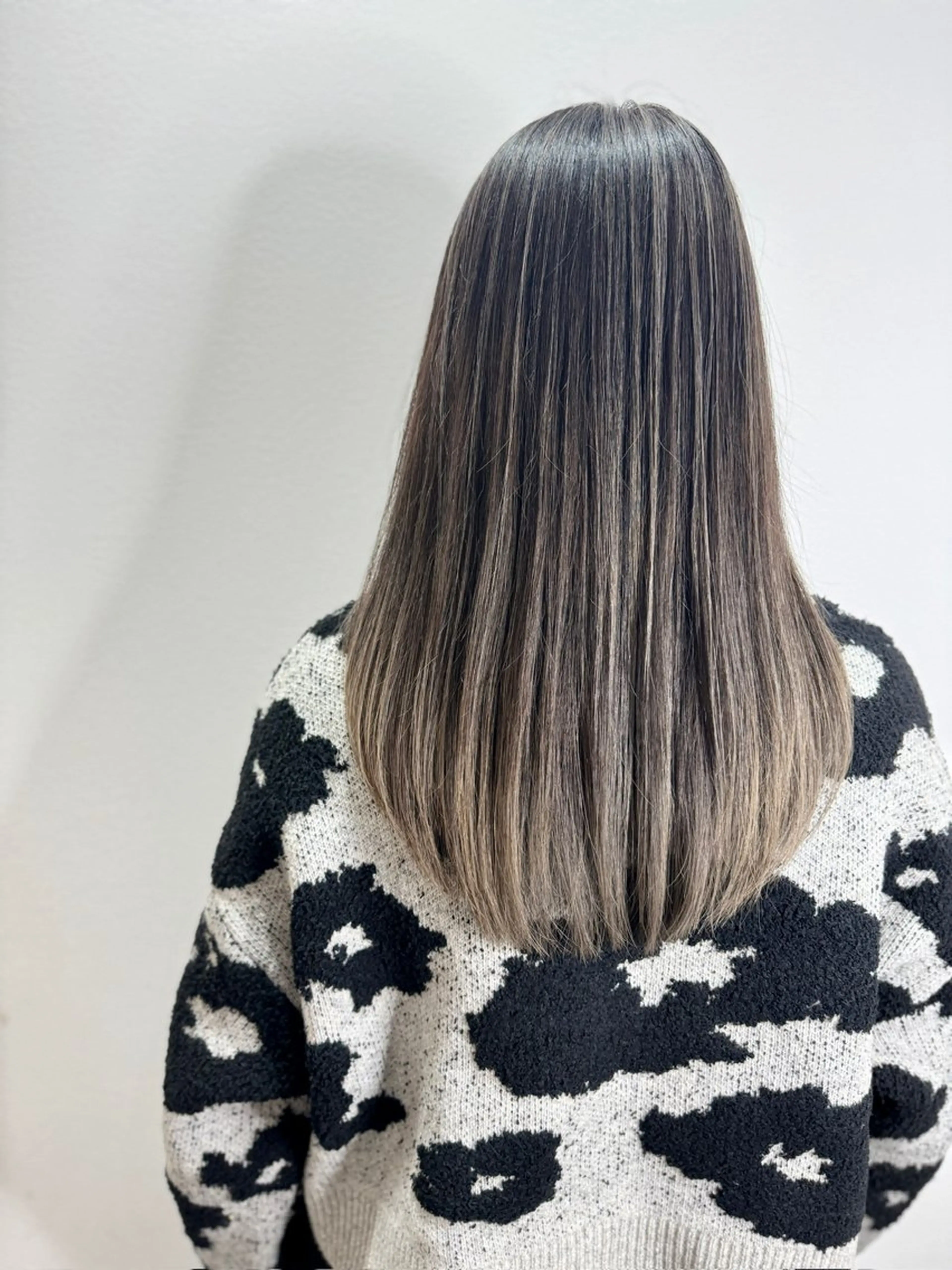 ロング カラー バレイヤージュ ブリーチ ケアブリーチ 透明感カラー グレージュ 髪質改善✨艶カラー MASAYAのヘアスタイル