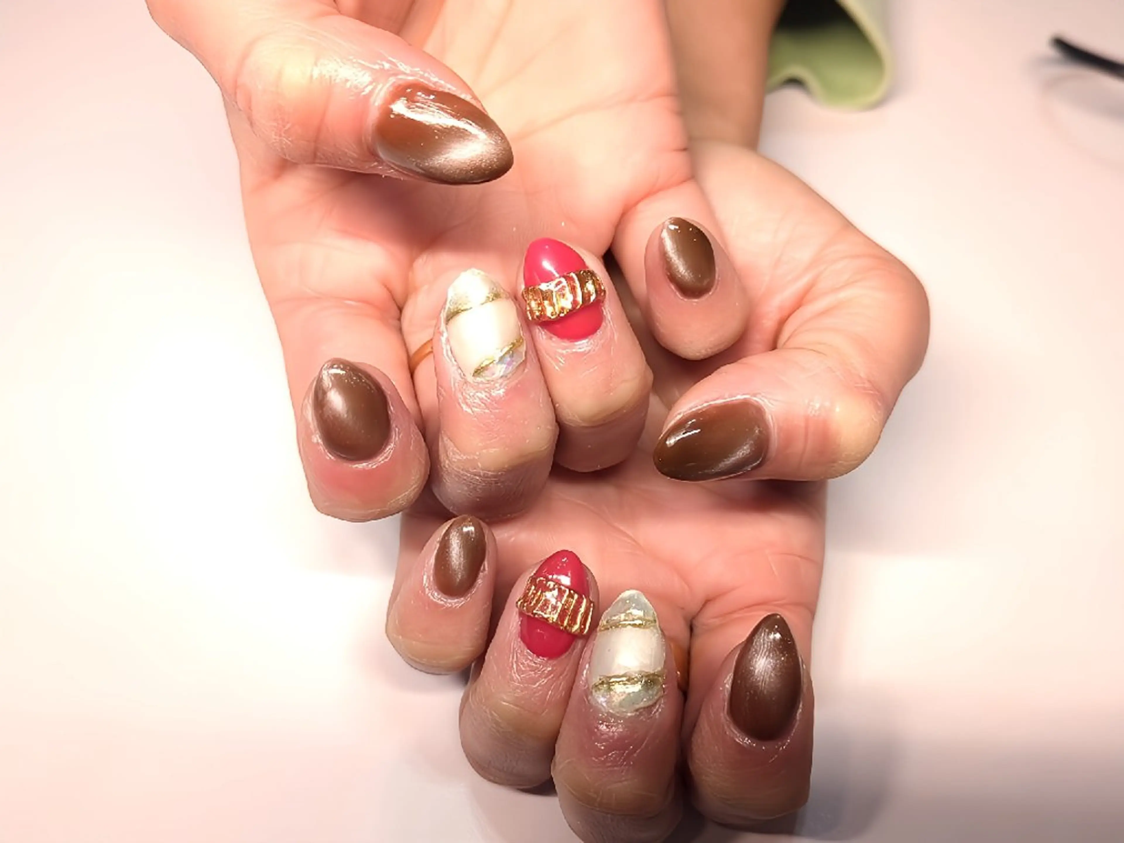 ミディアム AQUA nailのネイルデザイン