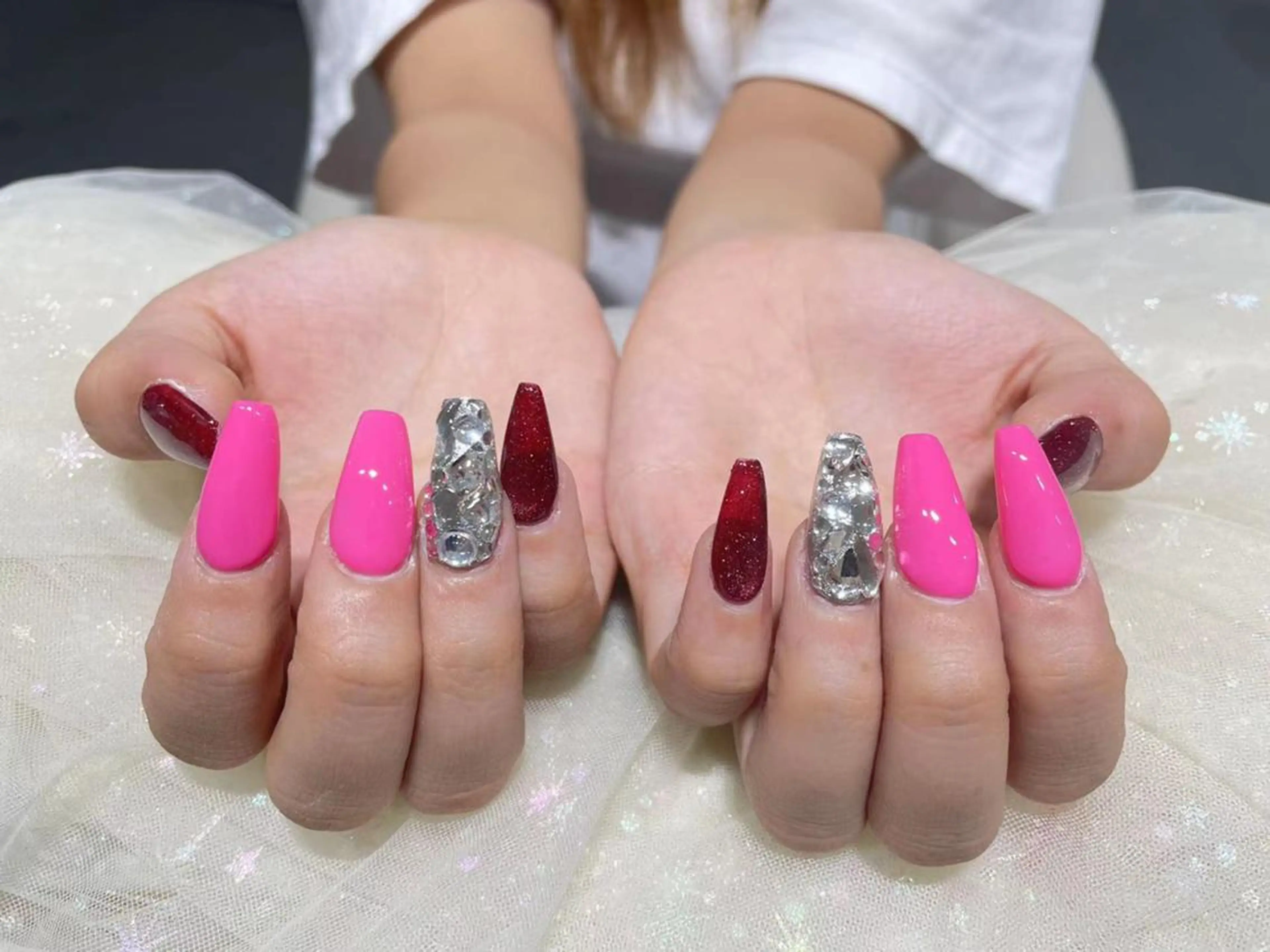 ネイル 長さ出し ネイルチップ Queens ciciのネイルデザイン