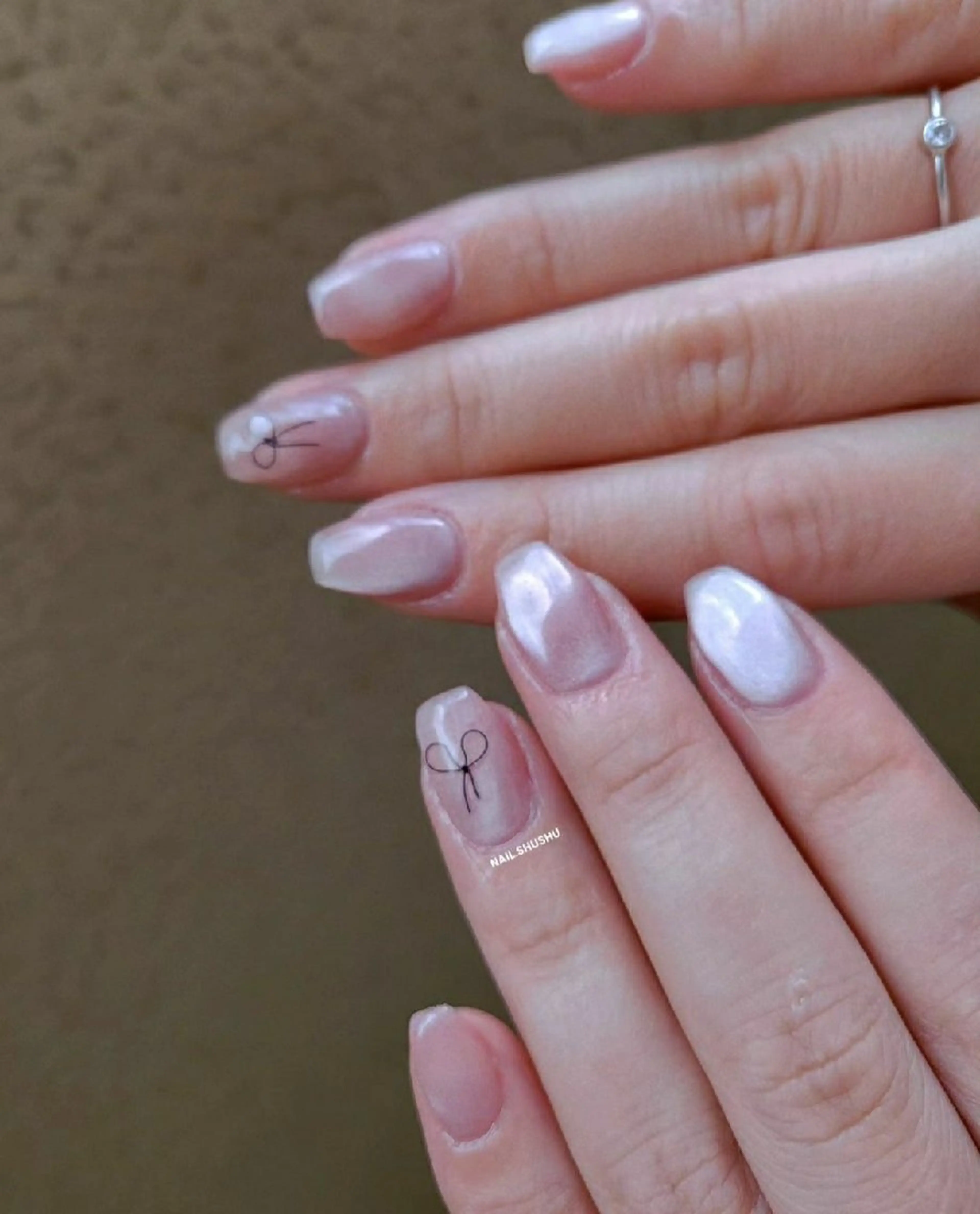 ネイル 持ち込み ニュアンスネイル ワンカラーネイル シンプルネイル 冬ネイル 3dパーツ/流行り 👧shushu❤️のネイルデザイン