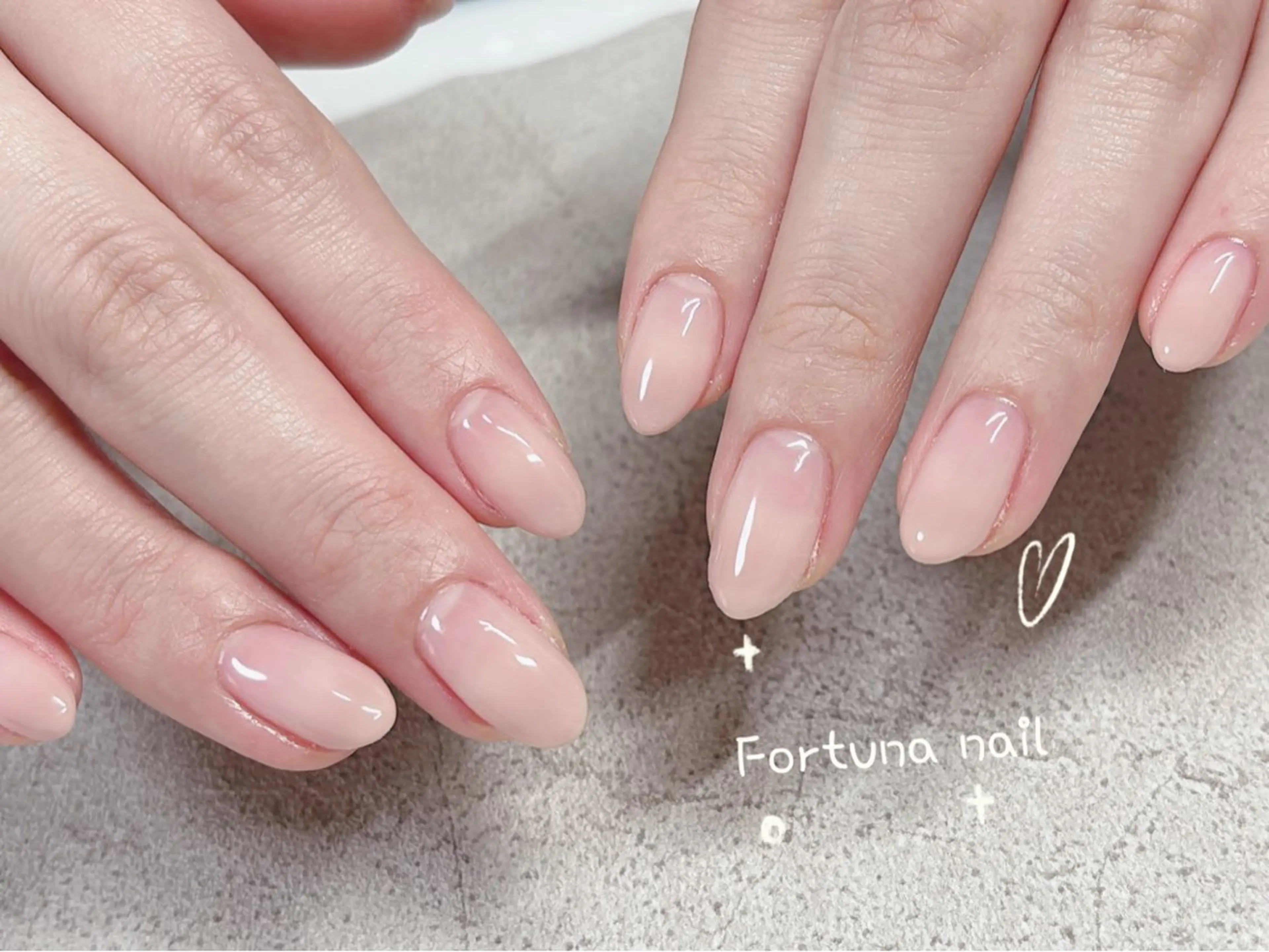 ネイル Nail •Head スパFortunaのネイルデザイン