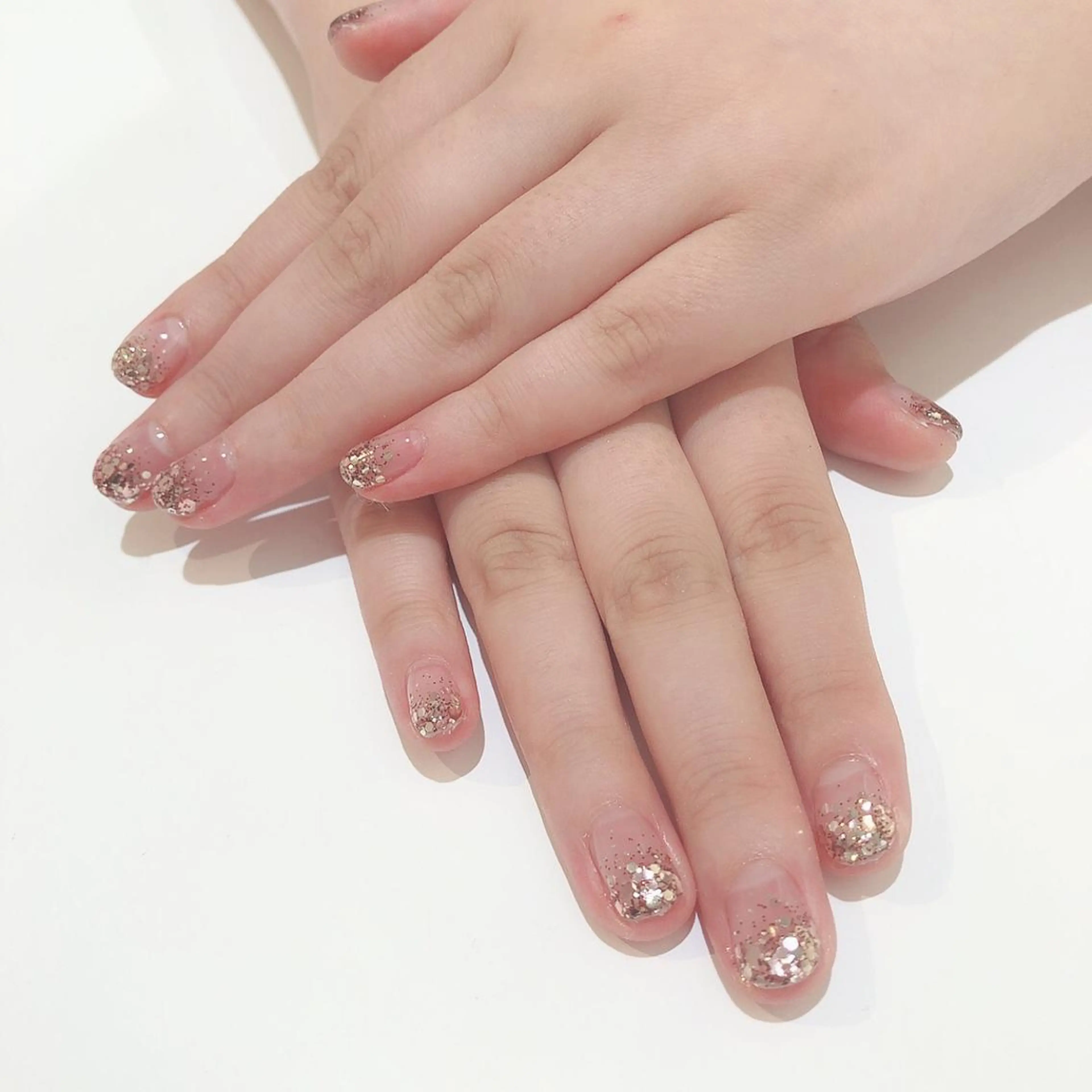 ネイル classic 新横浜所属・山田 暉のネイルデザイン