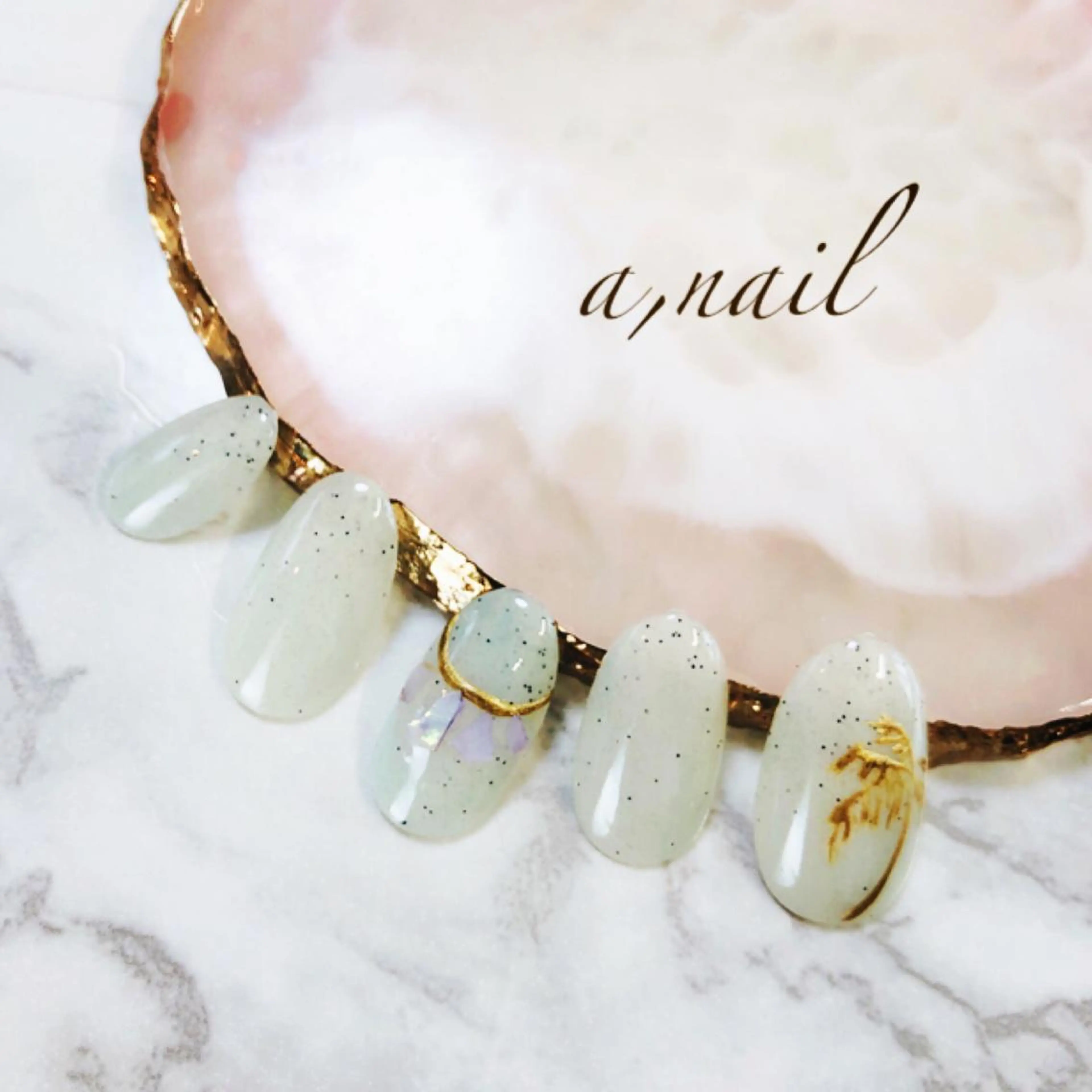 ネイル フットネイル ジェルネイル グラデーション オフィスネイル ワンカラーネイル ハンドネイル ネイルサロン エーネイルのネイルデザイン