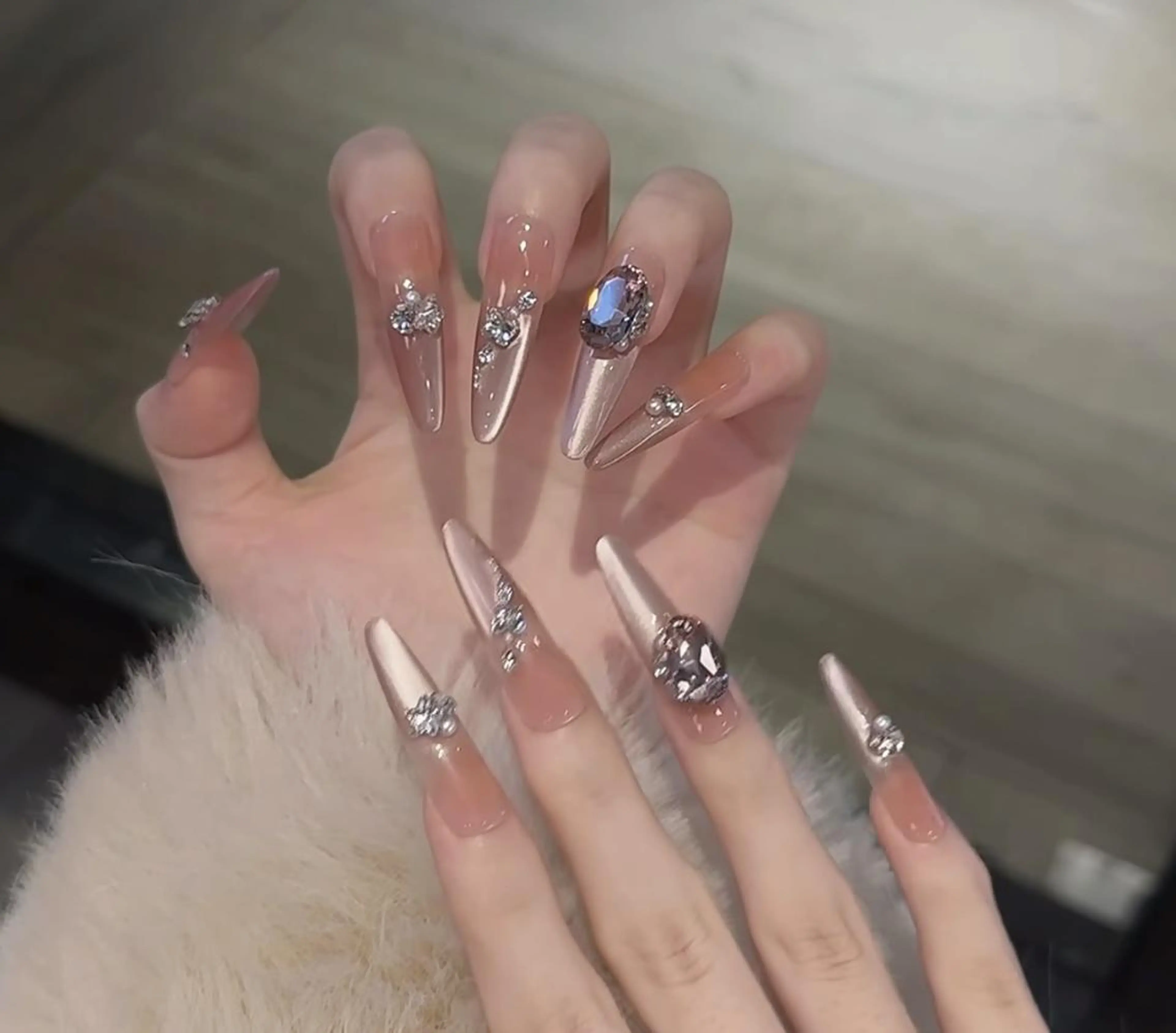 ネイル ハンドネイル エリ🫧 nail池袋東口のネイルデザイン