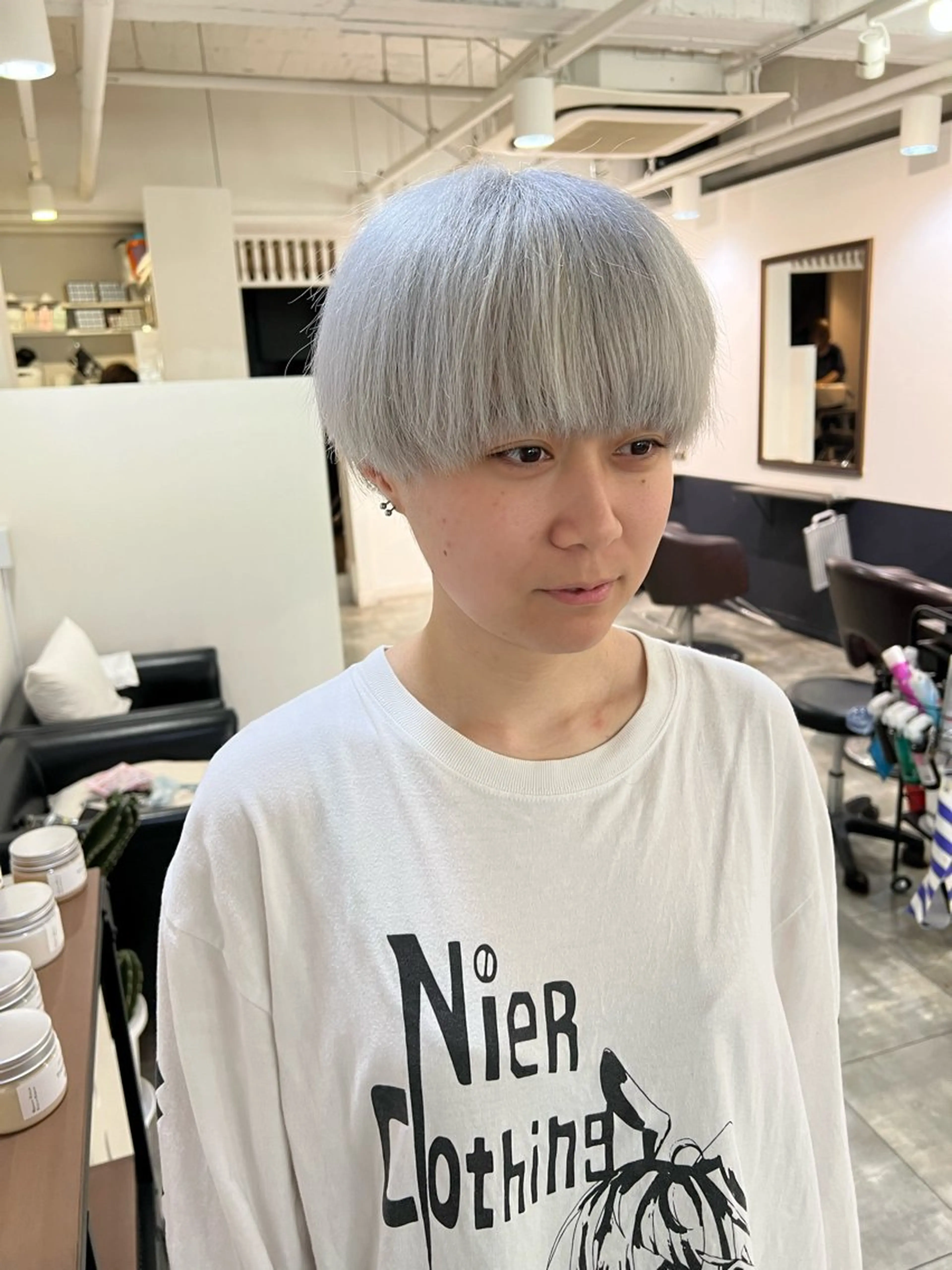 [🌈11月5名限定🌈]デザインカット＋トリプルカラー(ブリーチ２回＋オンカラー)＋CMCトリートメントの写真