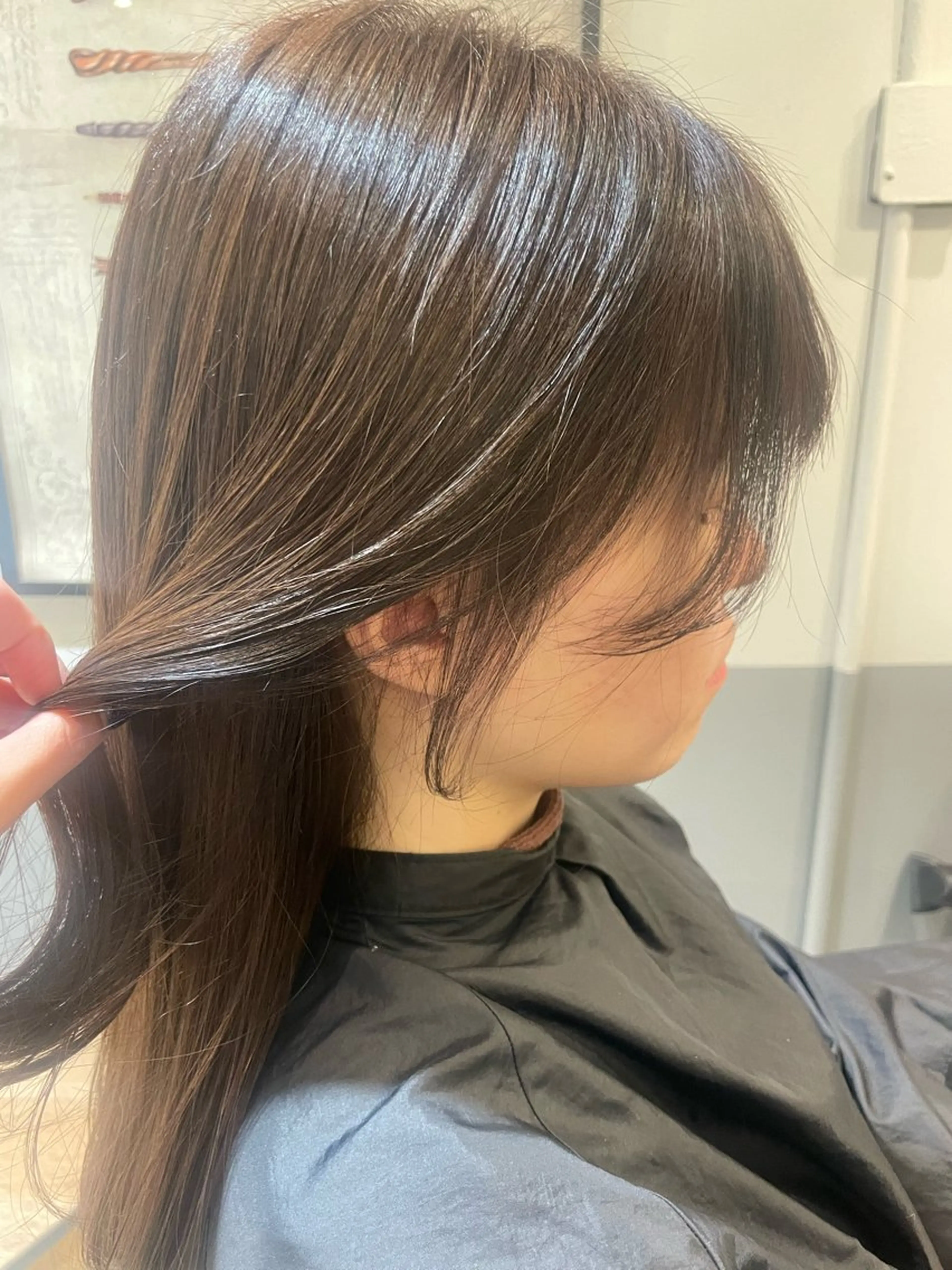 セミロング 田中 志織のヘアスタイル