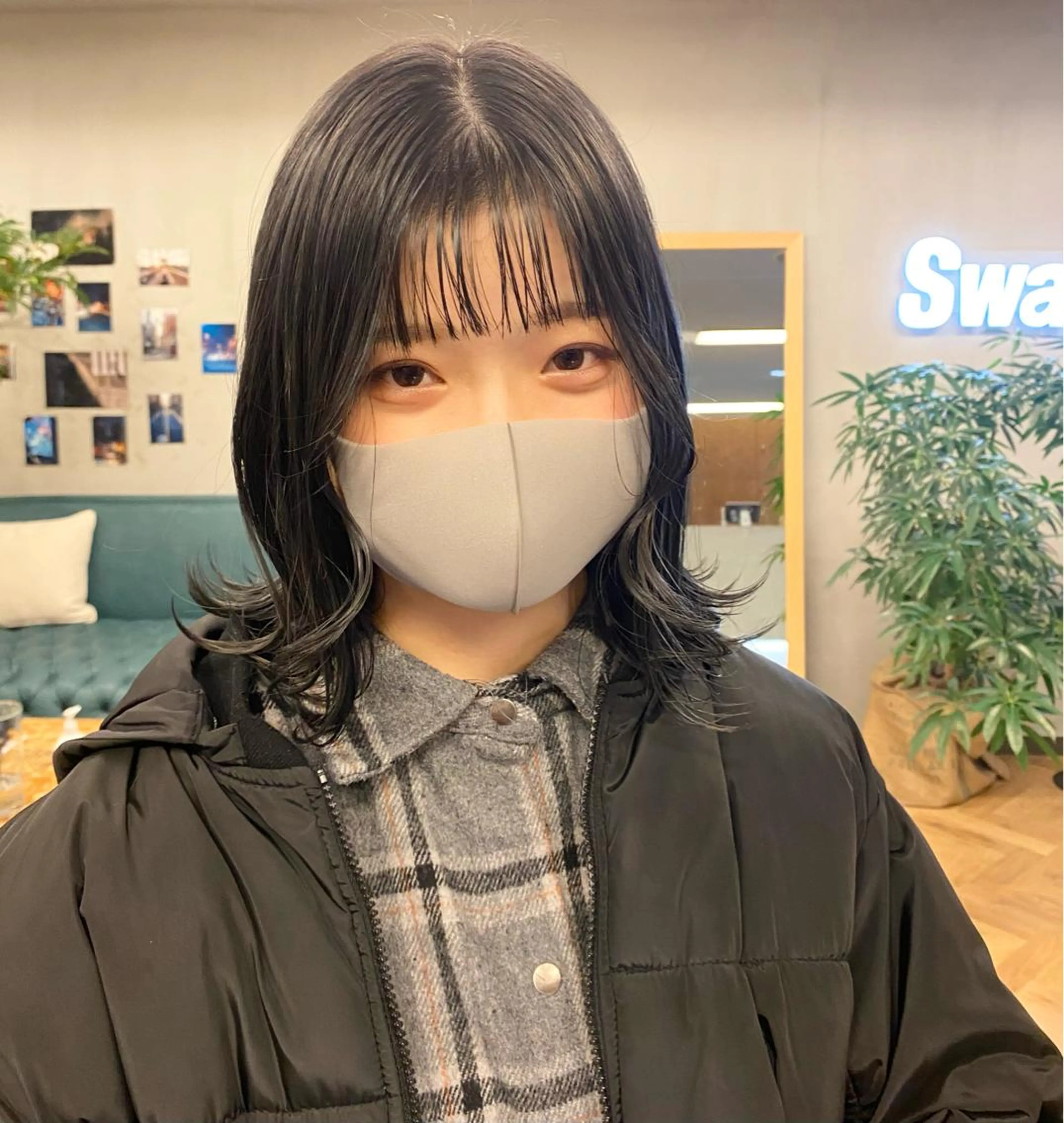 ミディアム デザインカラー/ボブ ブリーチカラー/ユリのヘアスタイル