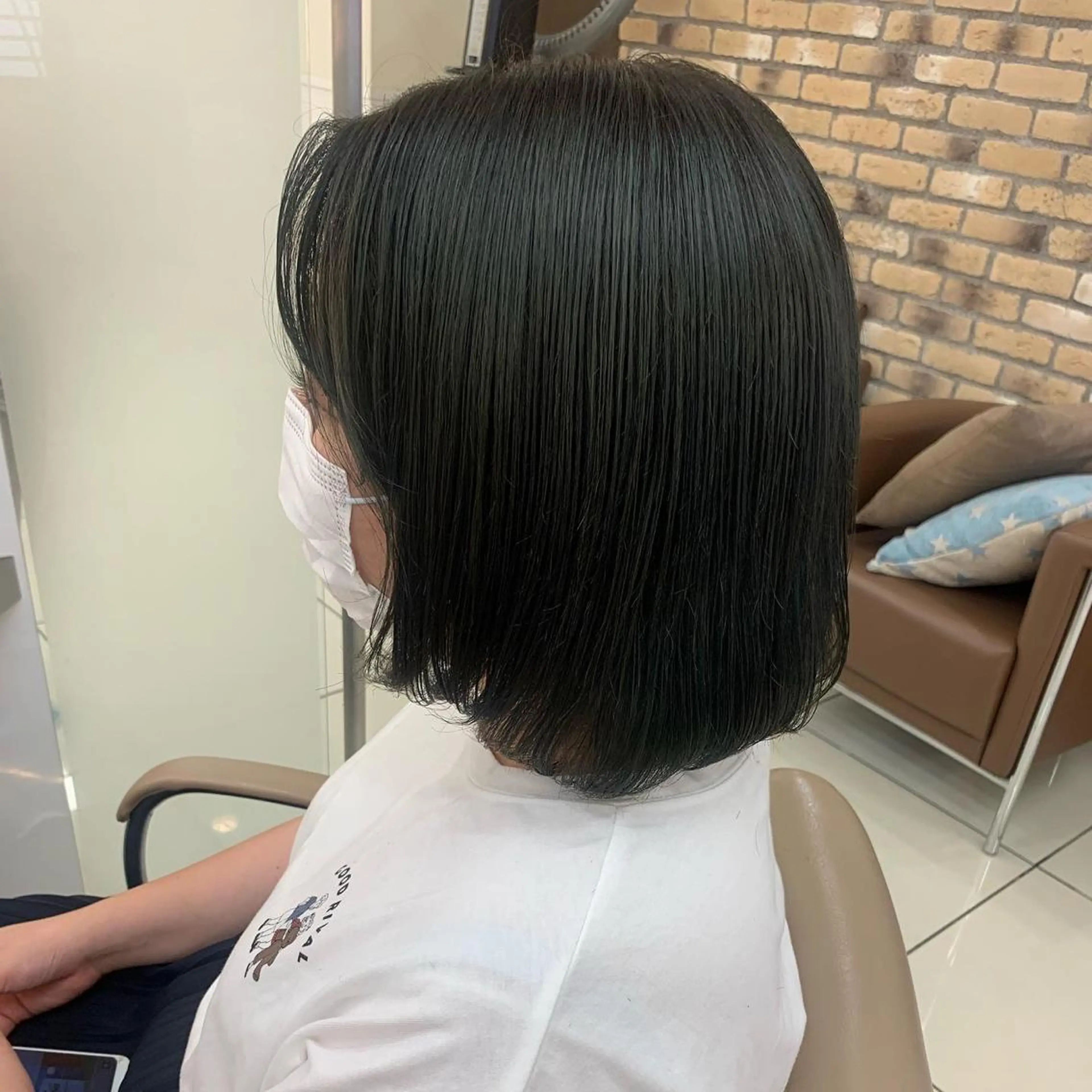 ミディアム カラー カット ヘアカラー トリートメント 羽エクステ🩷 🤍まき🤍のマツエク・マツパデザイン