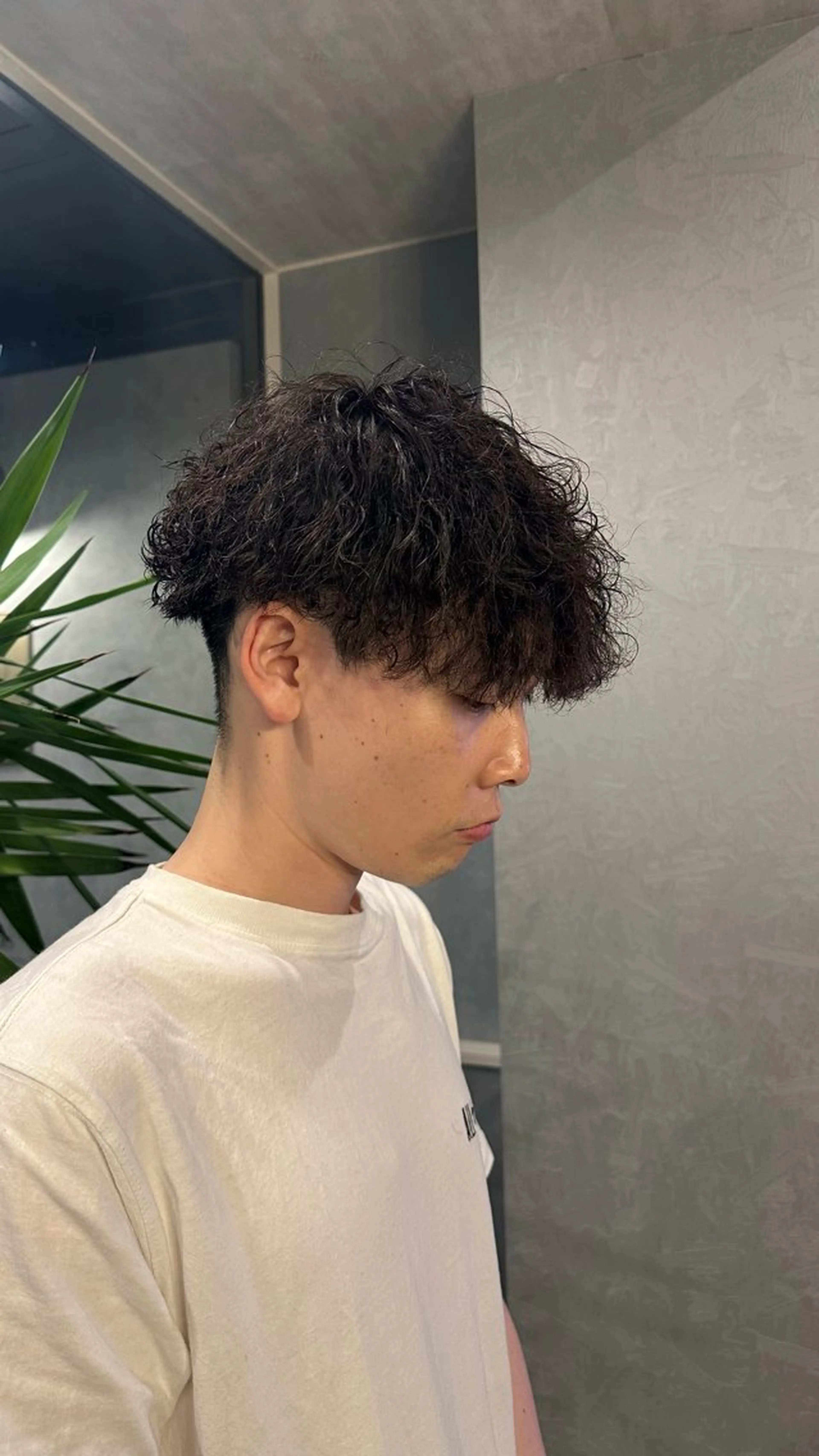 メンズ パーマ 遠藤 日和のヘアスタイル