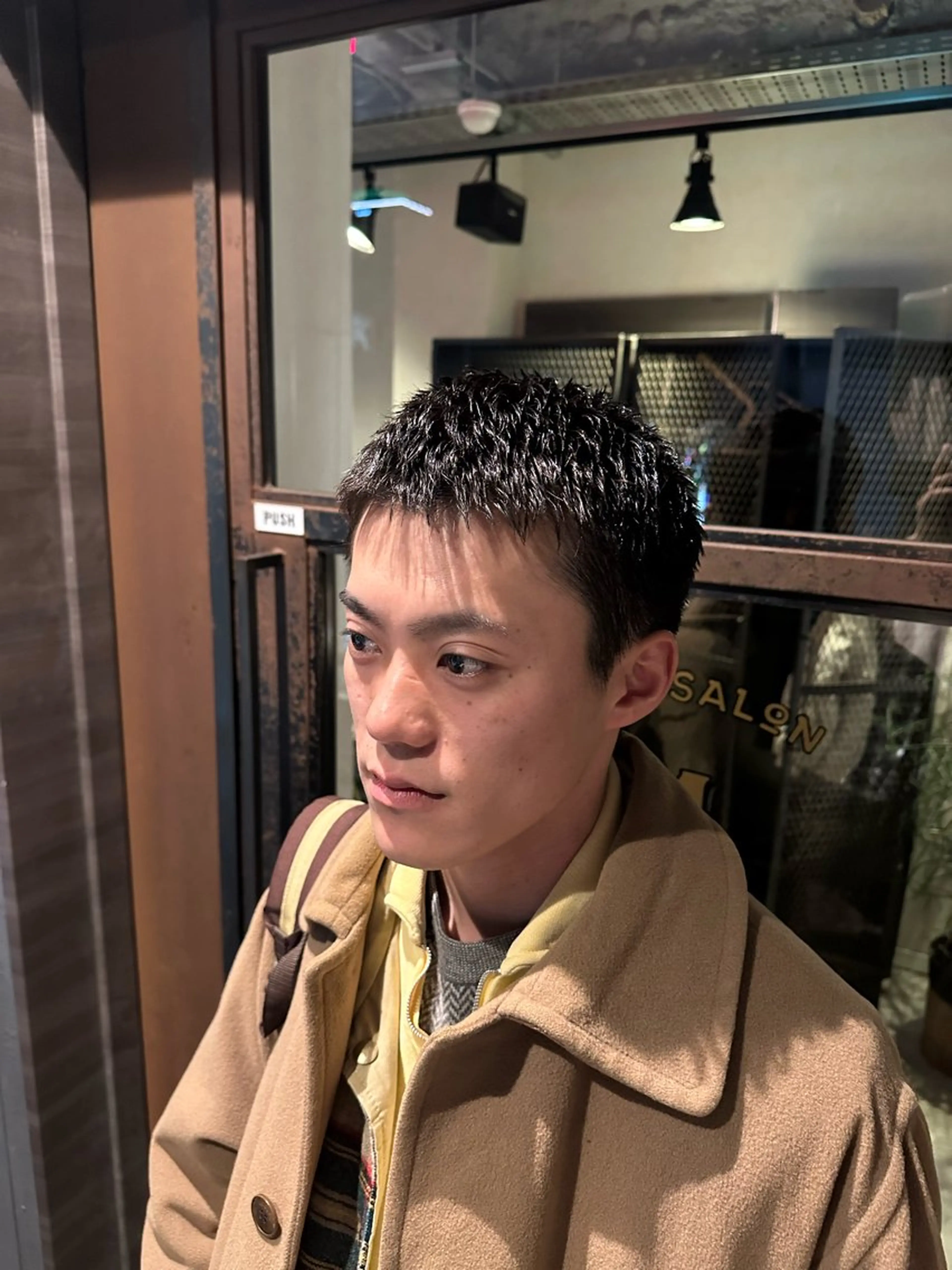 ショート パーマ メンズ メンズパーマ メンズベリーショート ベリーショート ショートヘア カット パーマ 俵 知広のヘアスタイル