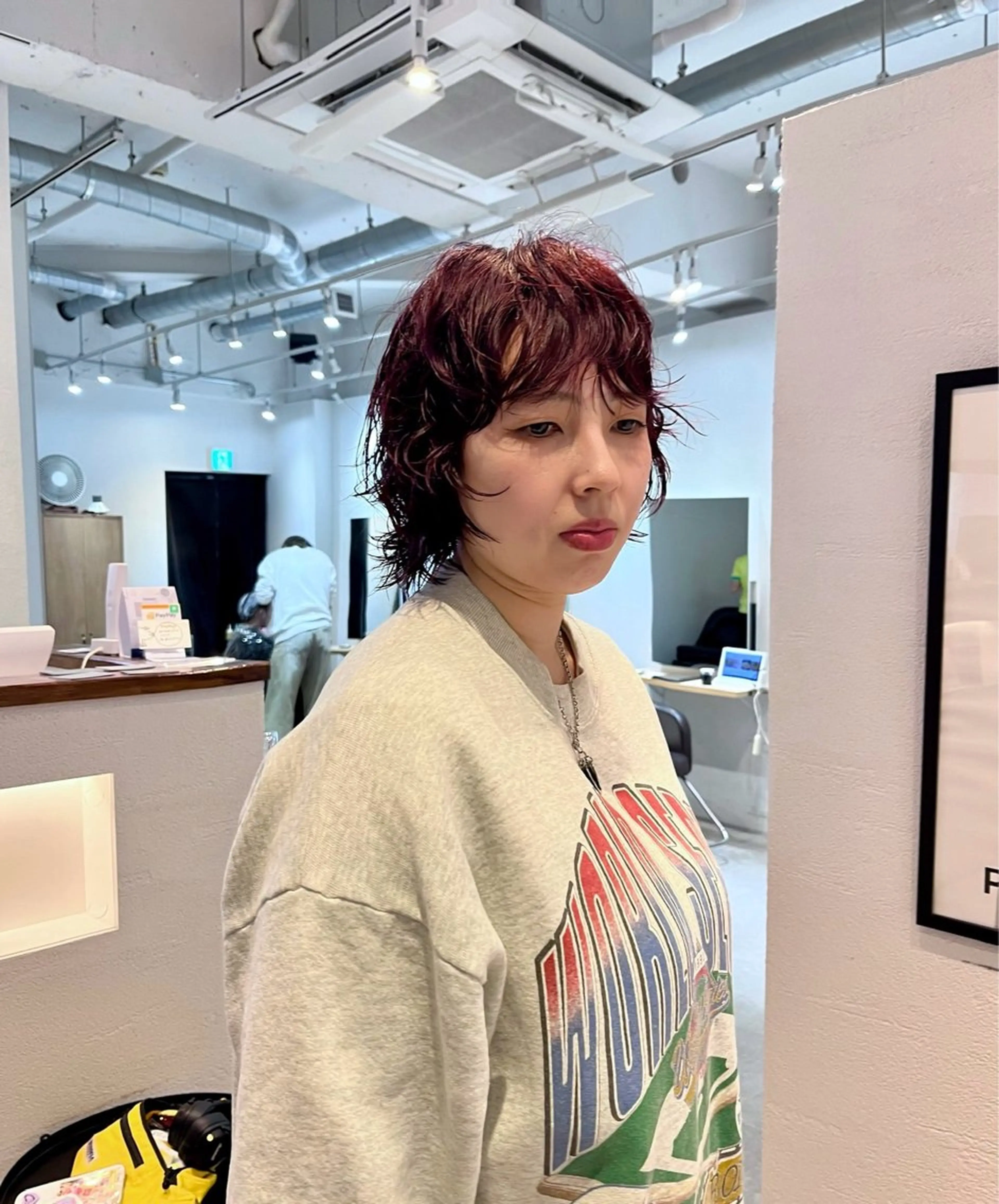 ショート カラー パーマ ブリーチ ブリーチなしカラー カット ヘアカラー 朝が楽なパーマ 🌱ショート/緒方椋のヘアスタイル