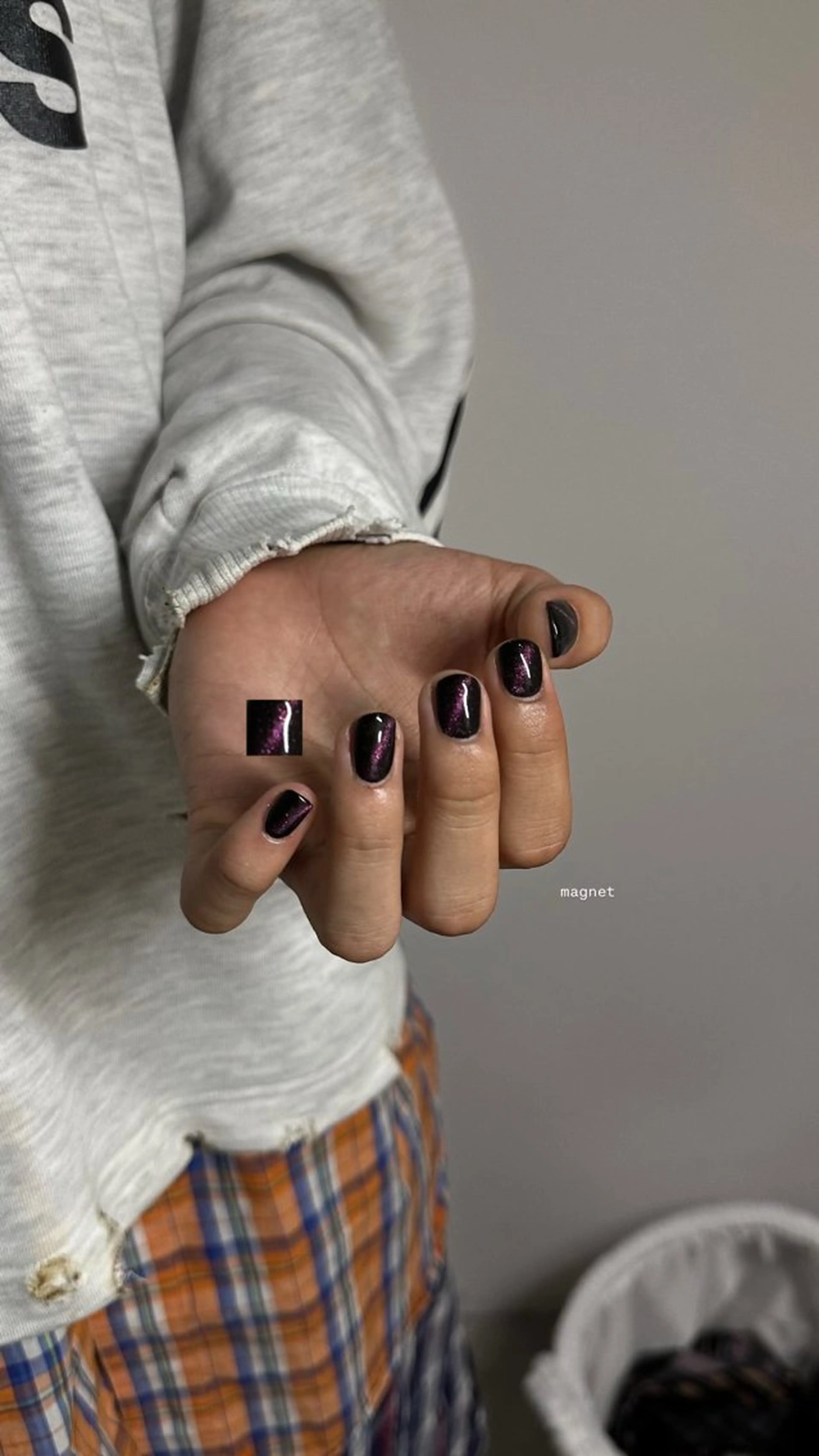 ネイル しおん🎶｜ひと 癖ニュアンス｜個性派のネイルデザイン