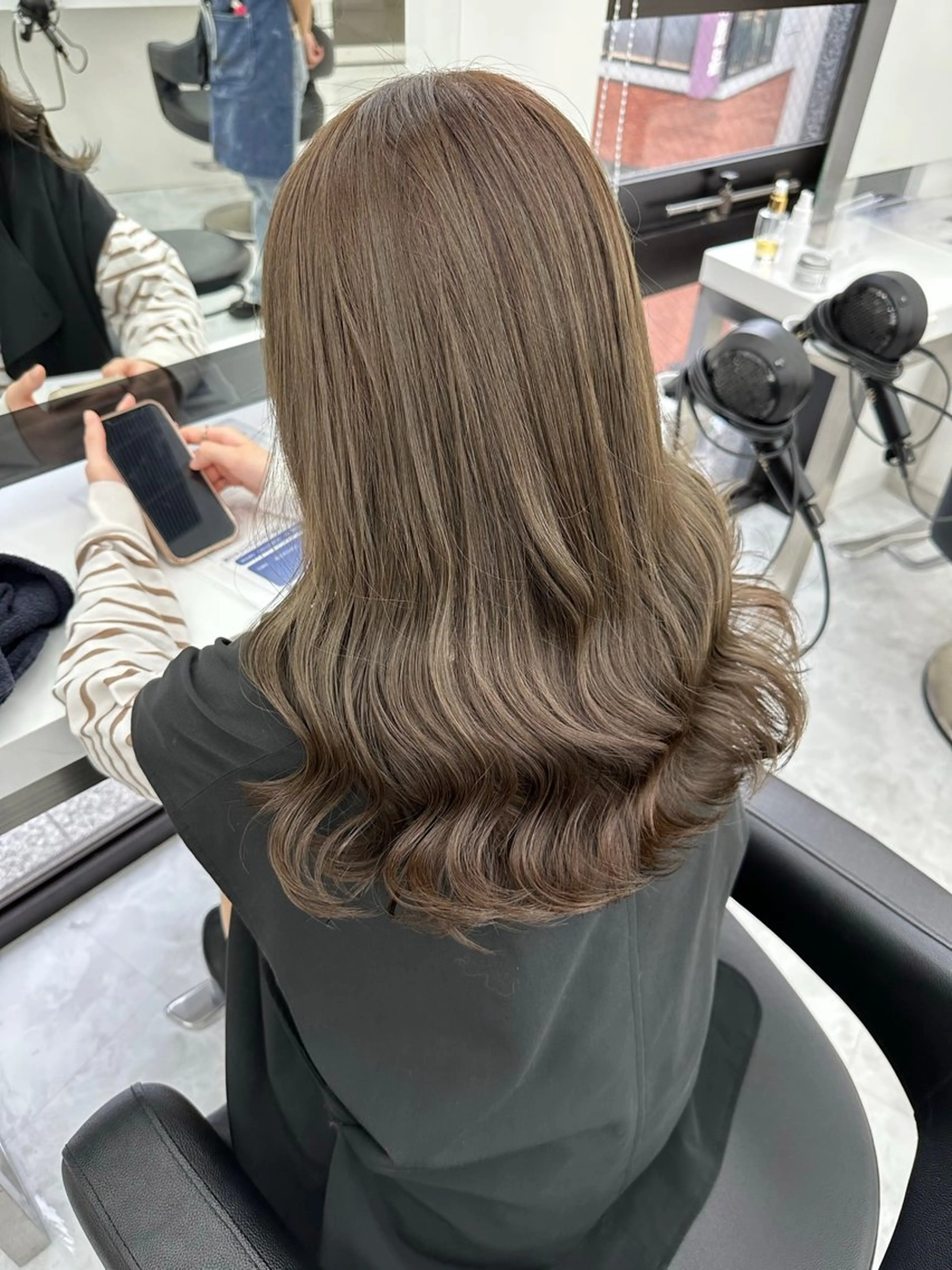 ロング カラー カット ヘアカラー 透明感・トレンドヘア 🫧齋藤拓未🫧のヘアスタイル