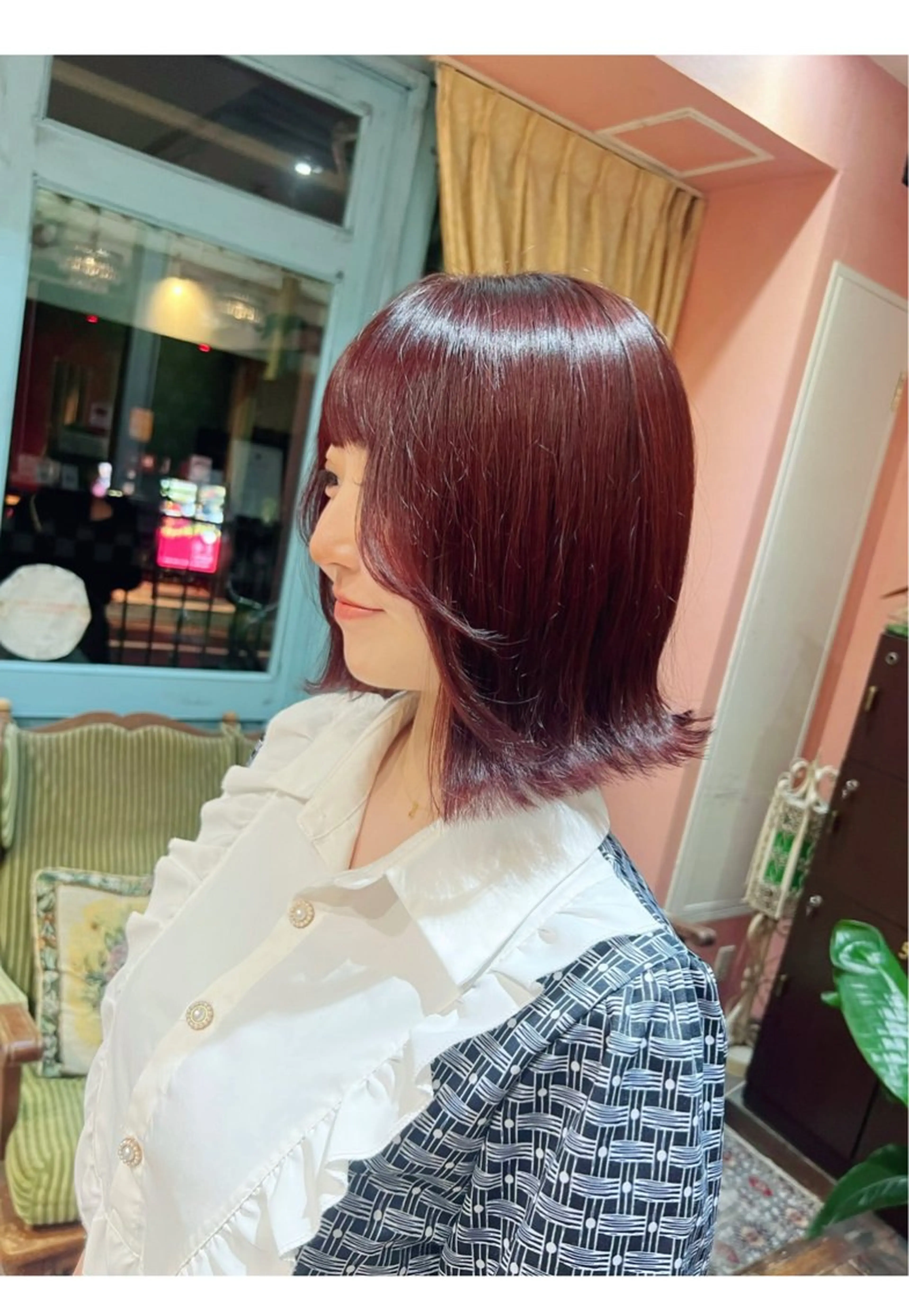 ミディアム カラー ブラウンカラー ピンクカラー ピンクブラウン PON　ハイトーン ショートカット心斎橋のヘアスタイル