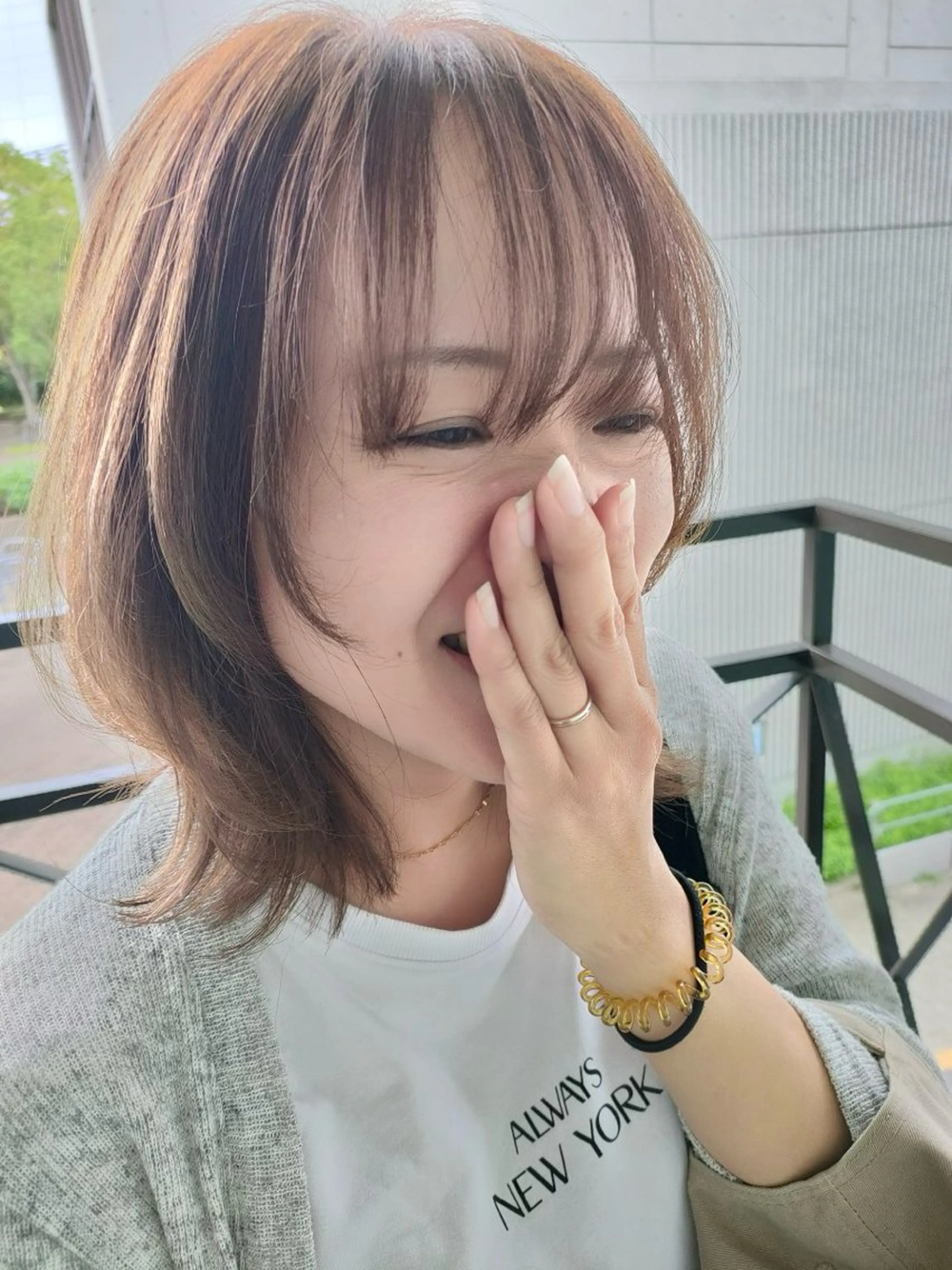 ミディアム 顔まわりレイヤー 顔周りカット レイヤーカット 似合わせカット 桝田 友美のヘアスタイル