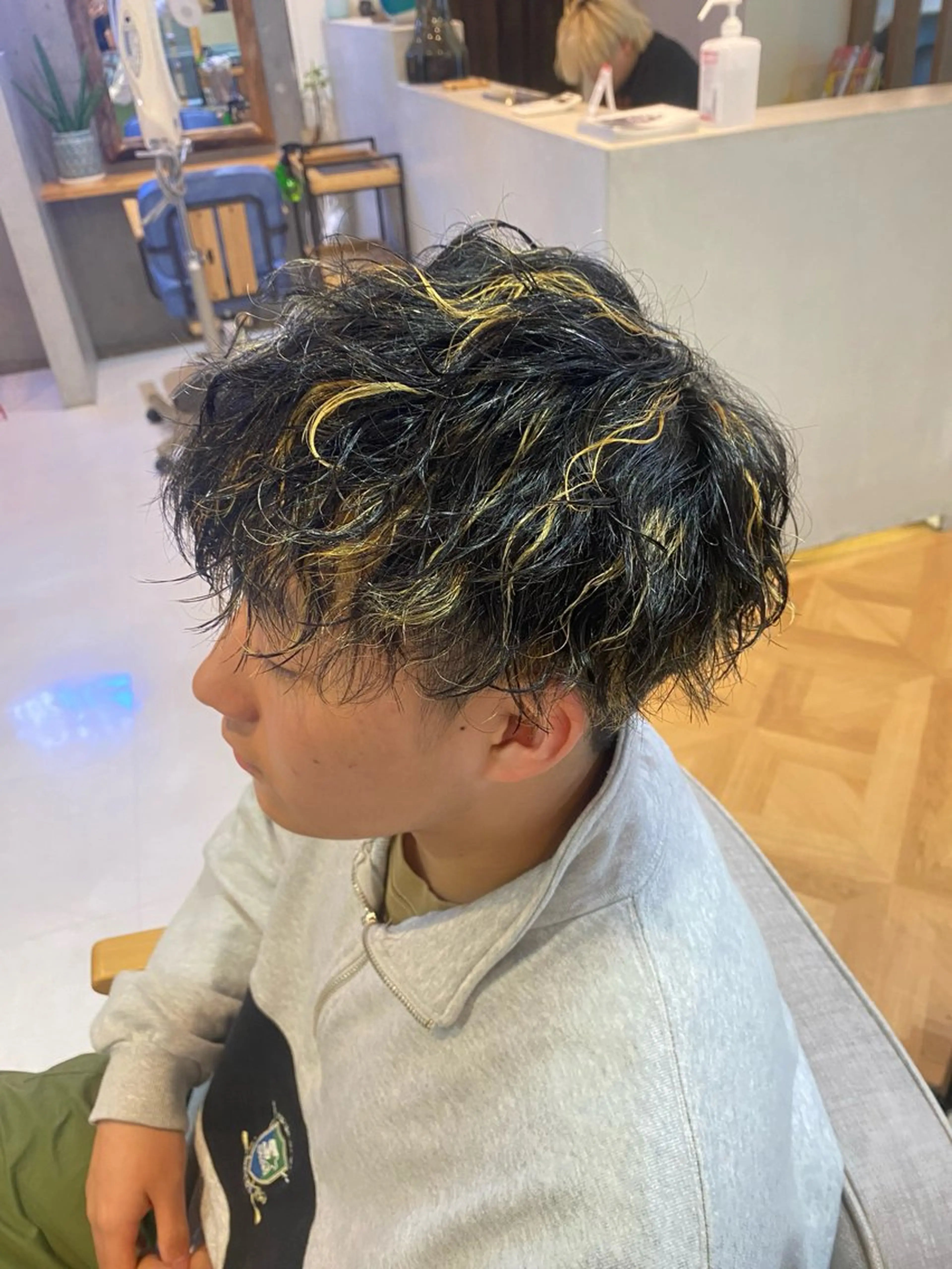 メンズ シールエクステ 🪽CHIAKIのヘアスタイル